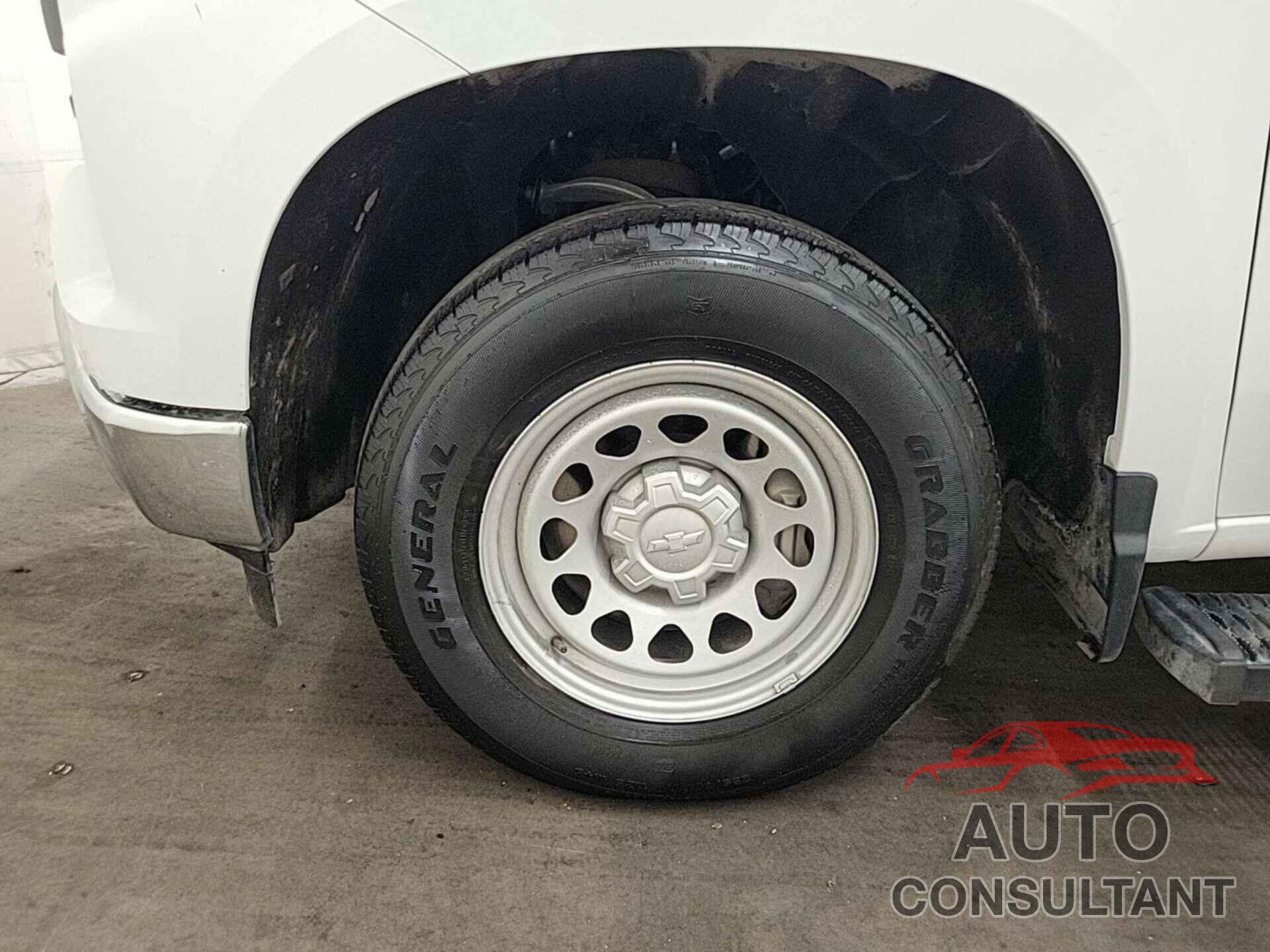 CHEVROLET SILVERADO 2023 - 1GCPDAEK2PZ216263