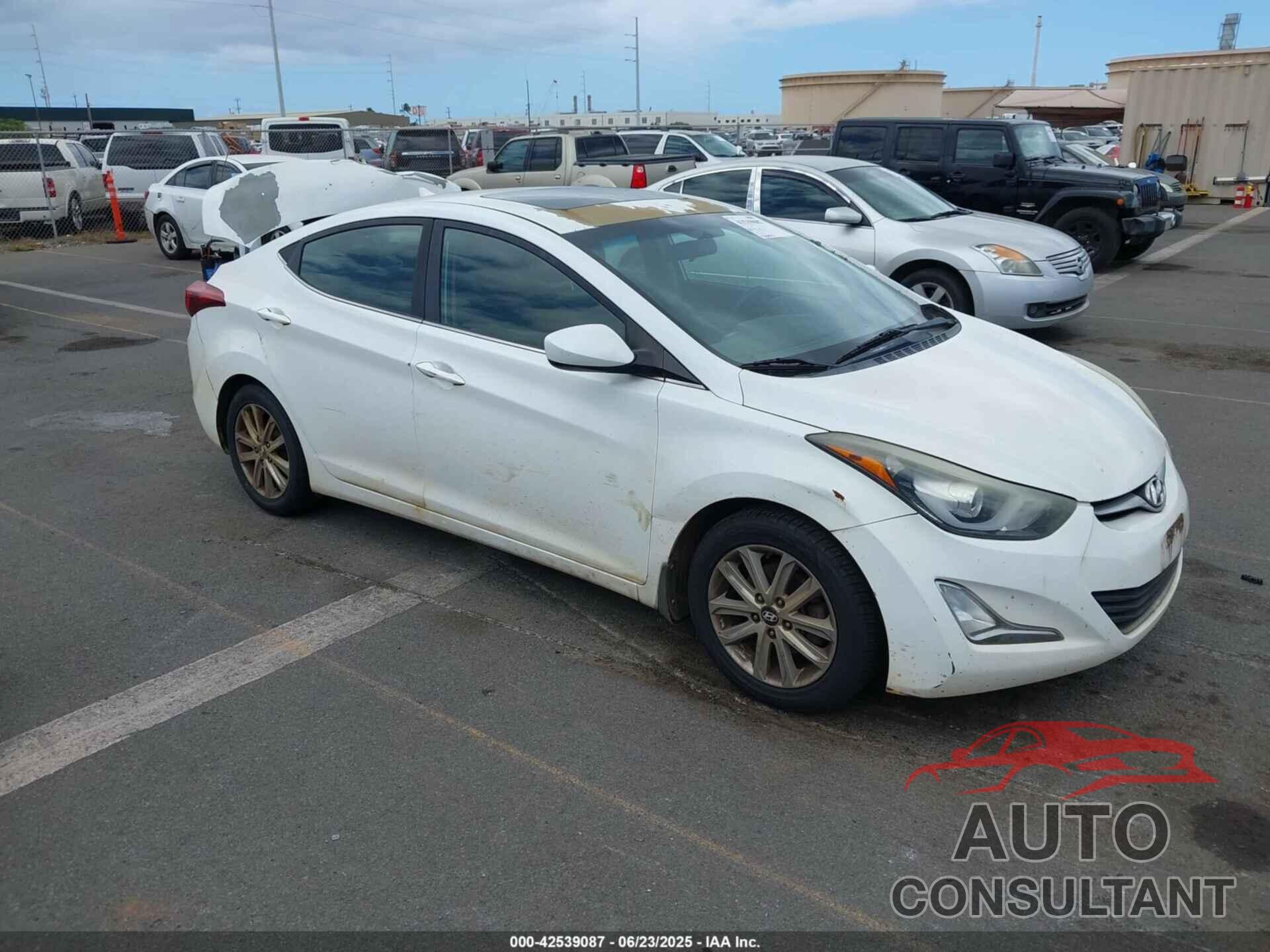 HYUNDAI ELANTRA 2015 - 5NPDH4AE9FH547825