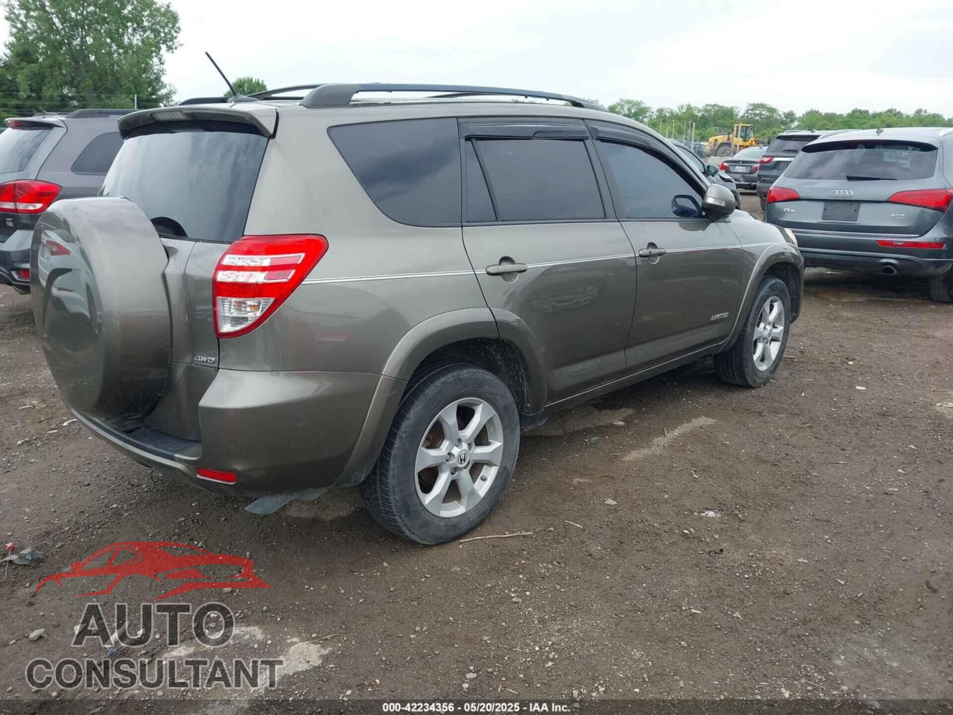 TOYOTA RAV4 2011 - 2T3DF4DV7BW122530