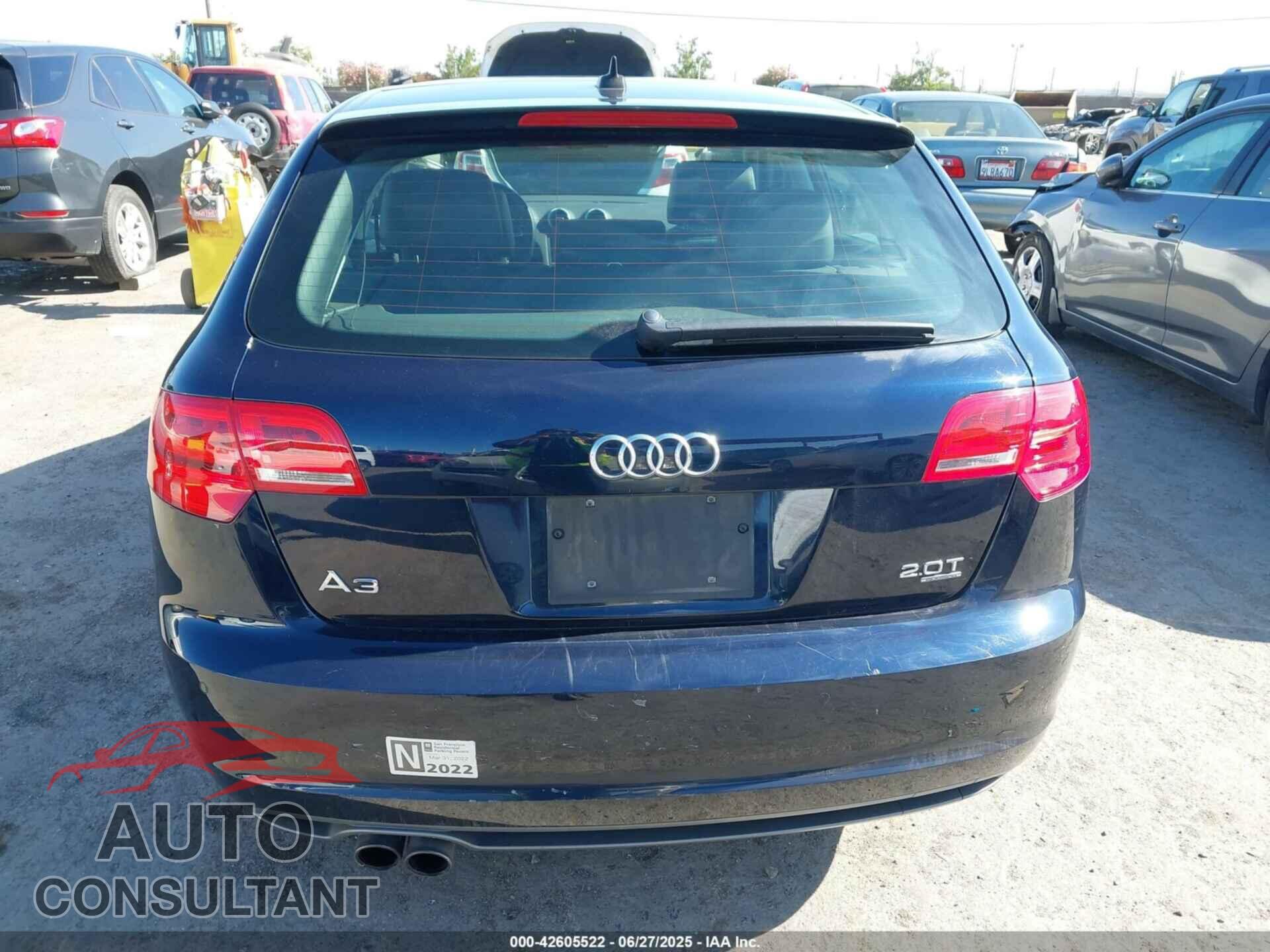 AUDI A3 2013 - WAUMFAFM1DA027768