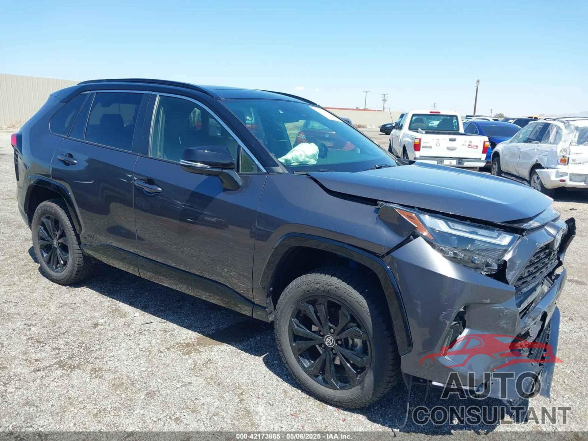TOYOTA RAV4 HYBRID 2023 - JTME6RFV2PJ037308