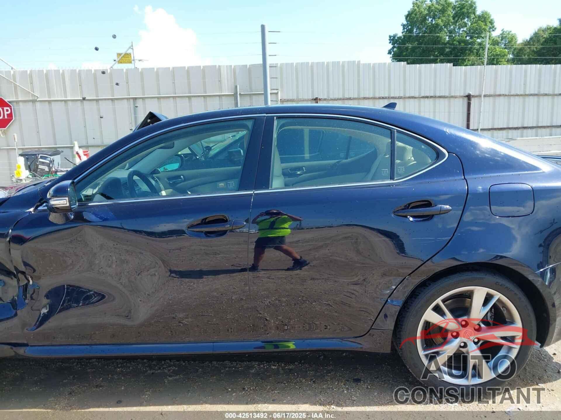 LEXUS IS 250 2010 - JTHBF5C23A5110299