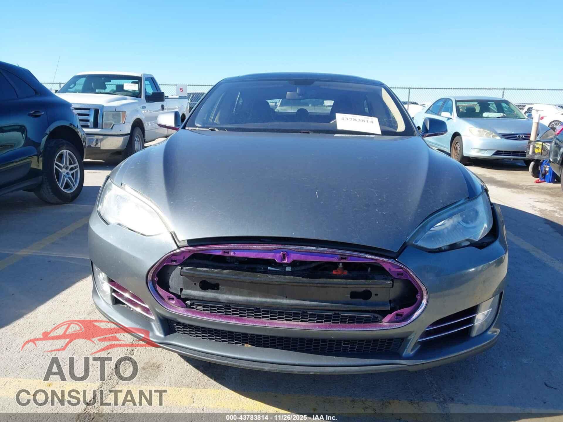 TESLA MODEL S 2013 - 5YJSA1CP3DFP06231
