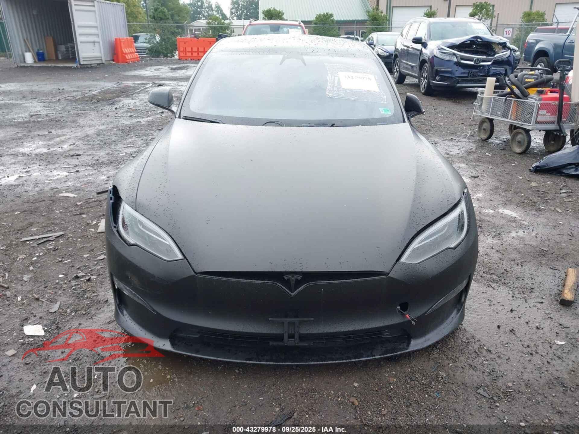 TESLA MODEL S 2022 - 5YJSA1E56NF492686
