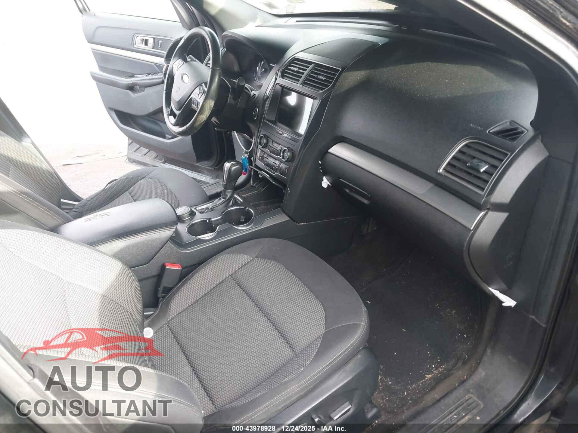FORD EXPLORER 2018 - 1FM5K8D80JGB37393