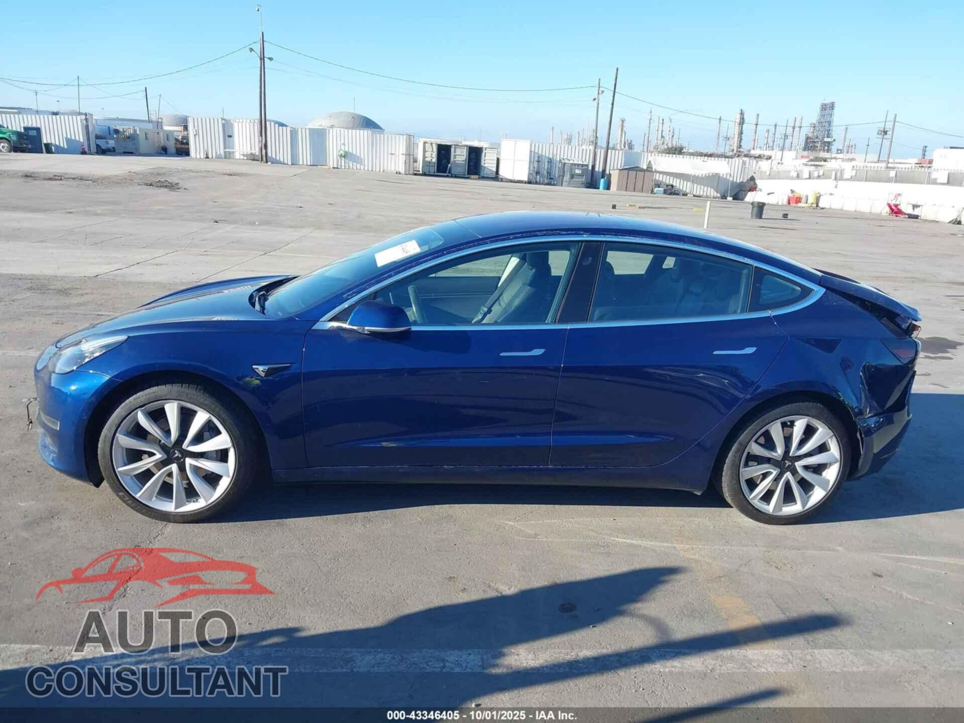 TESLA MODEL 3 2018 - 5YJ3E1EA8JF012275