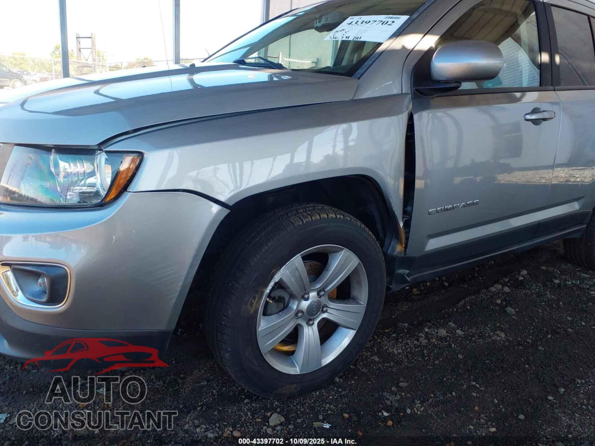 JEEP COMPASS 2015 - 1C4NJCEA7FD263870