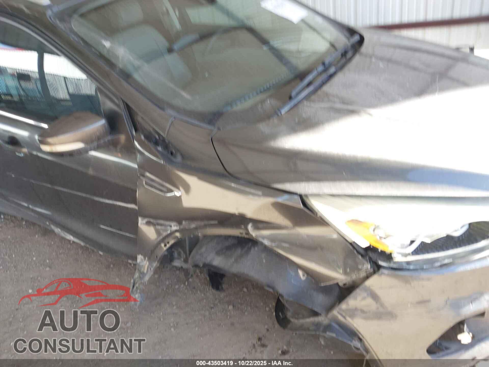 FORD ESCAPE 2017 - 1FMCU0JD7HUD21326