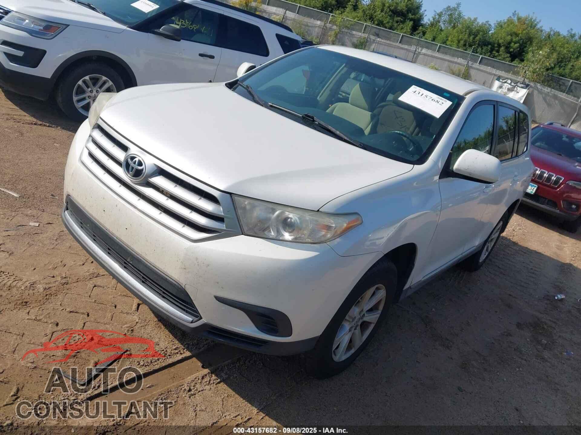 TOYOTA HIGHLANDER 2012 - 5TDBK3EH0CS123558