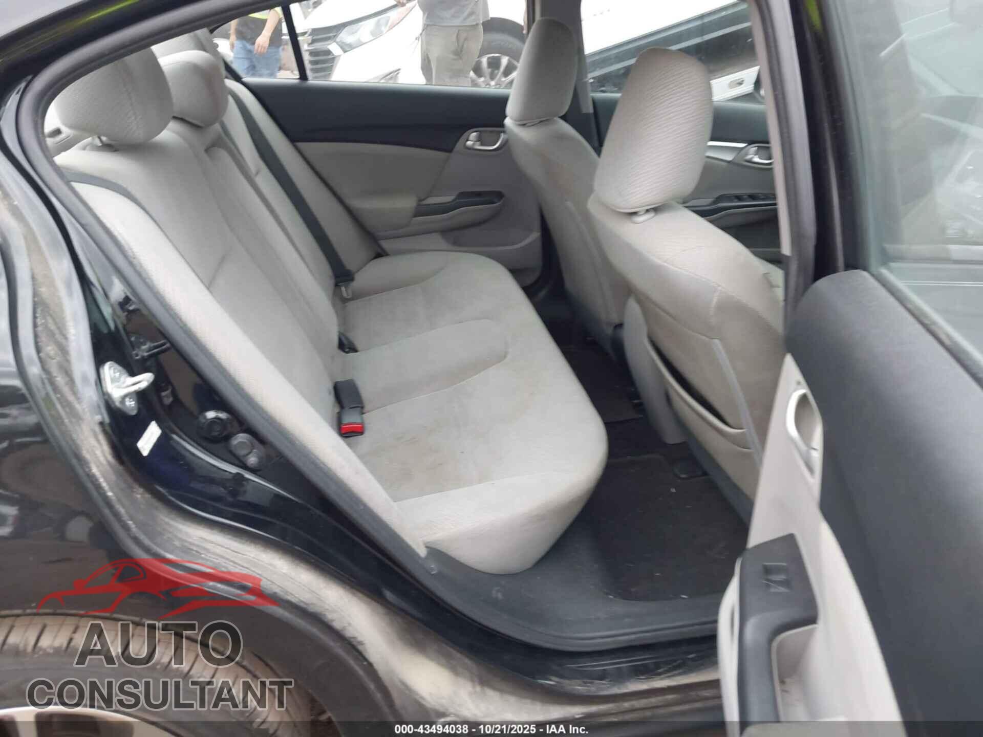 HONDA CIVIC 2013 - 19XFB2F83DE037053