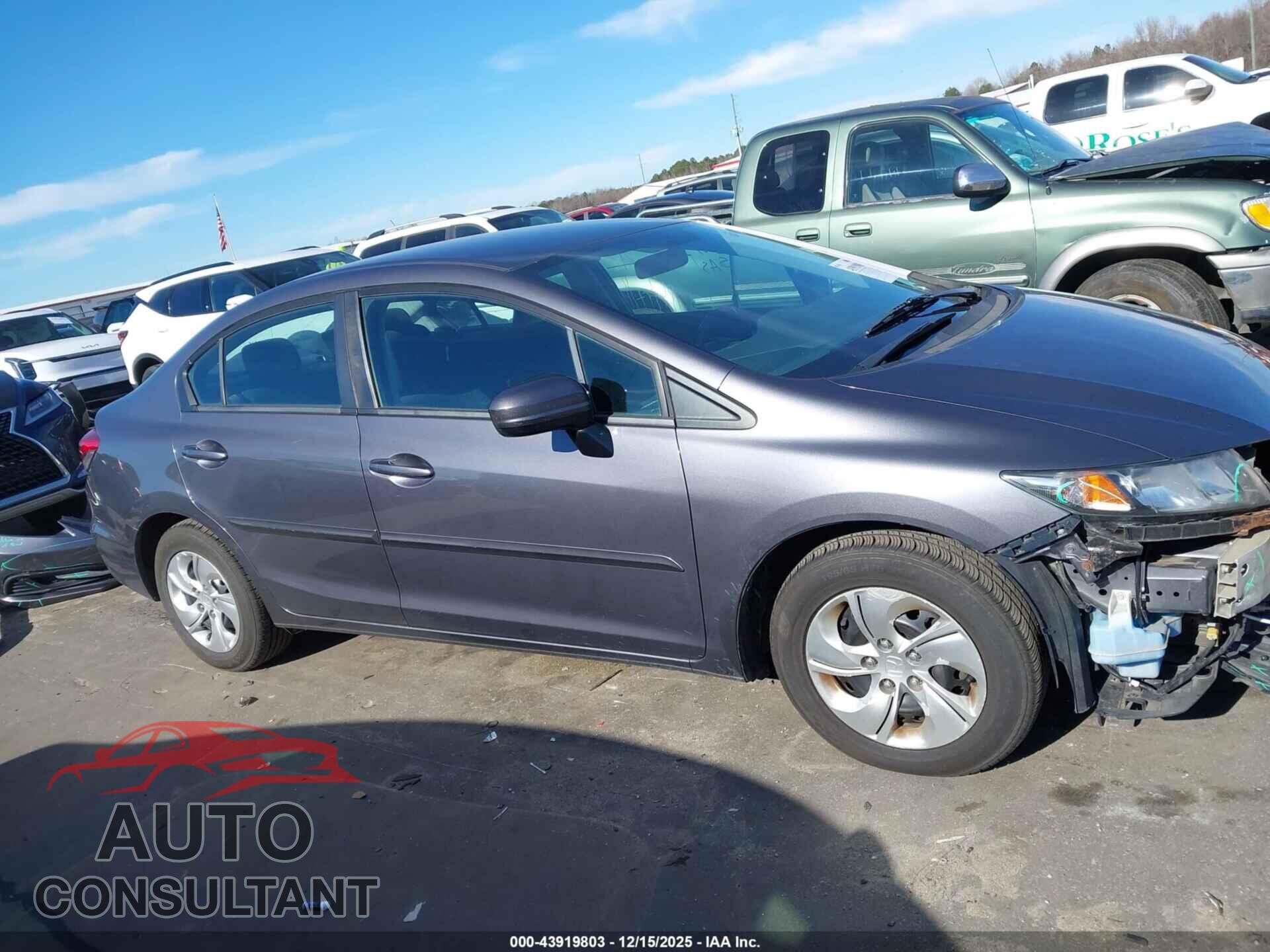 HONDA CIVIC 2015 - 2HGFB2F59FH541069