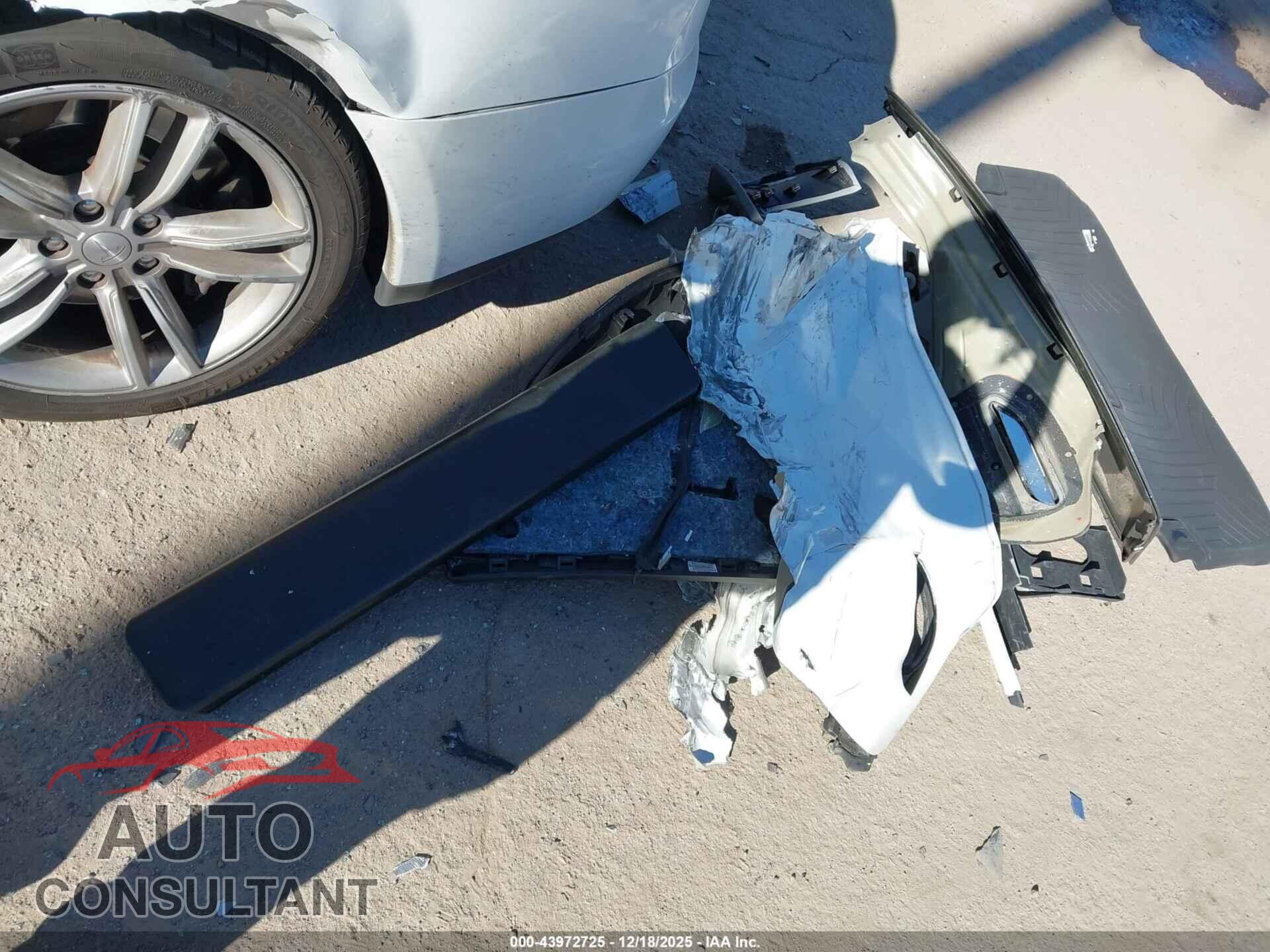 TESLA MODEL S 2013 - 5YJSA1DN9DFP04061