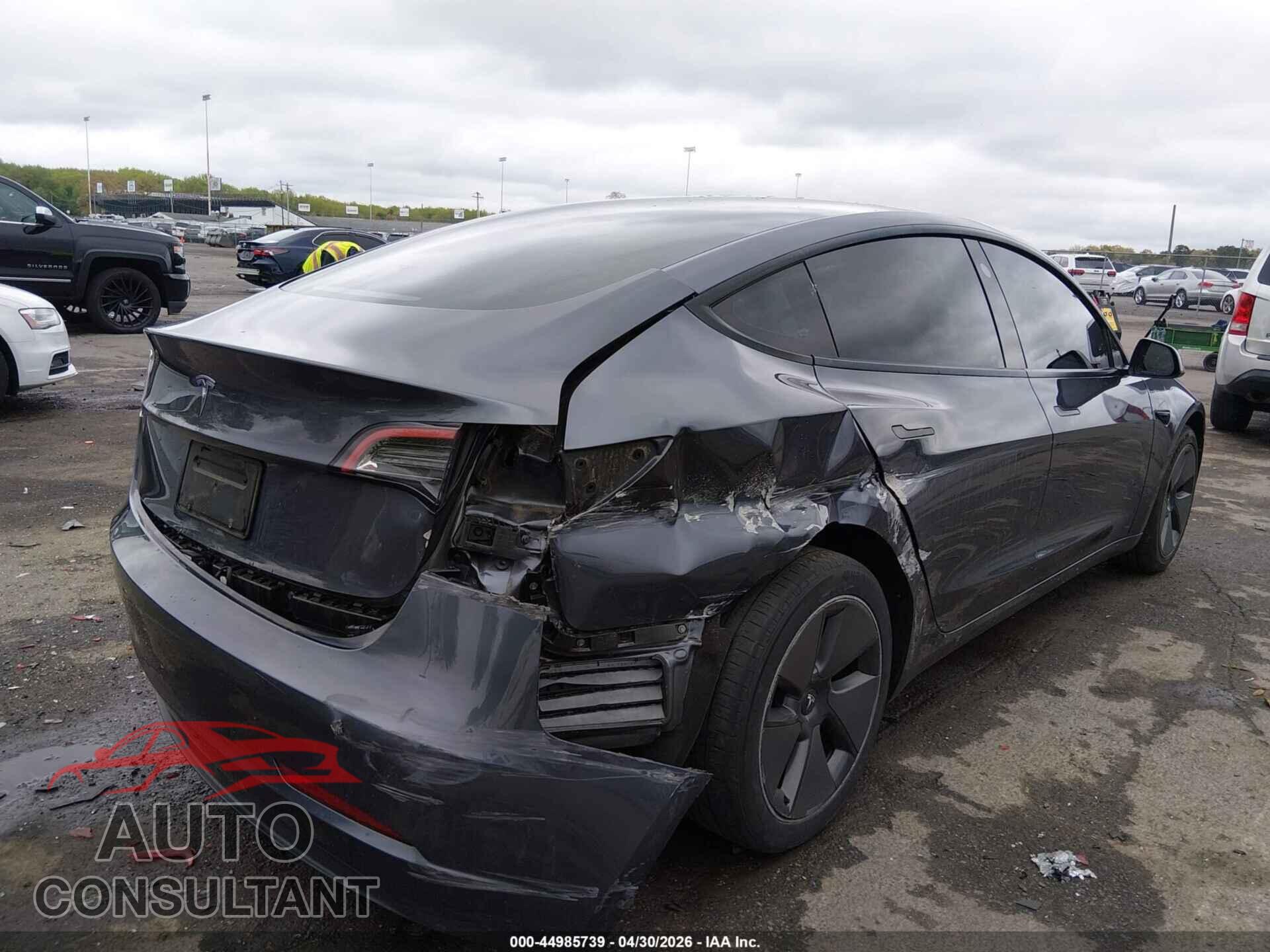TESLA MODEL 3 2023 - 5YJ3E1EA3PF512451
