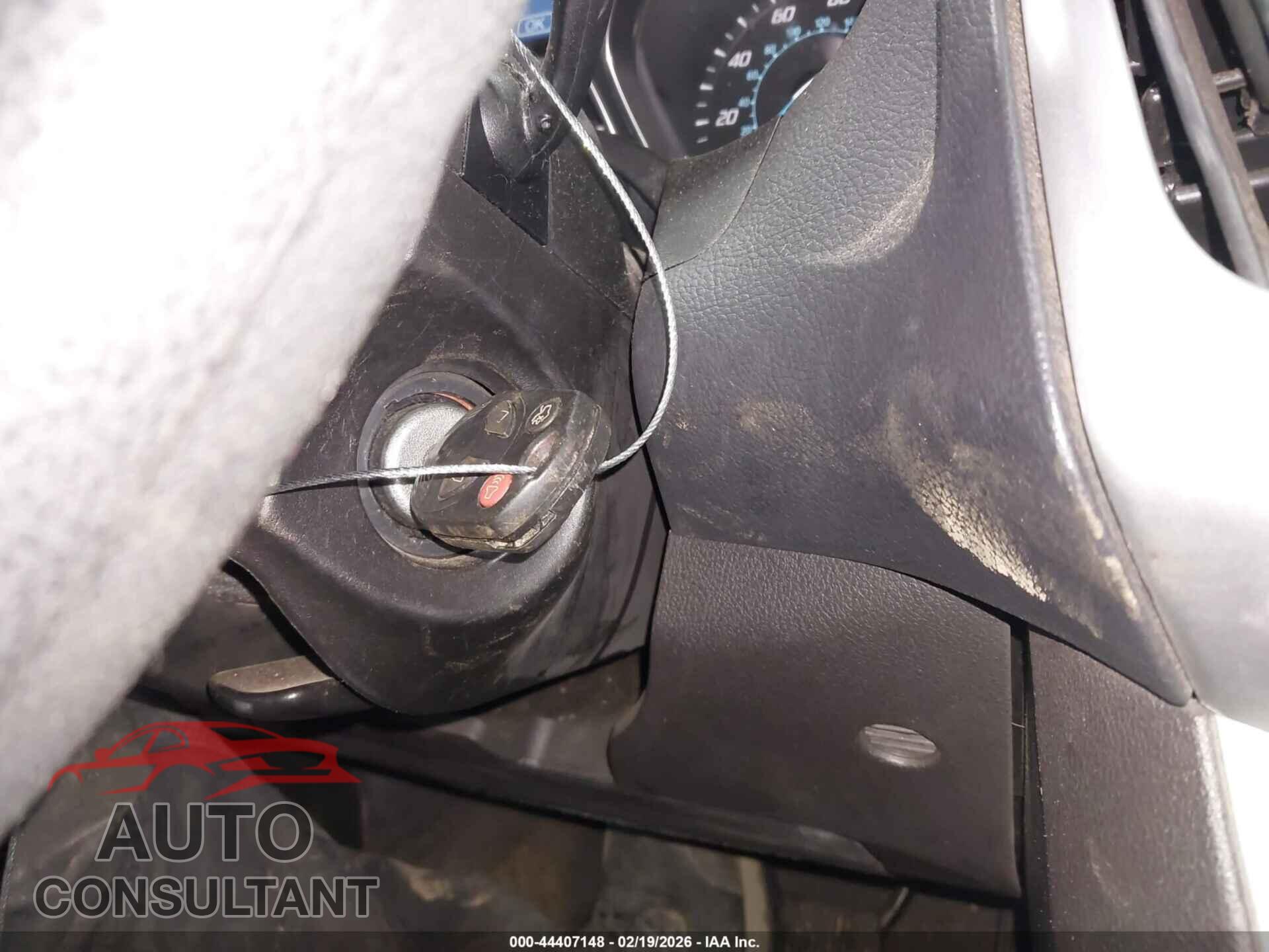 FORD FOCUS 2014 - 1FADP3K22EL382038