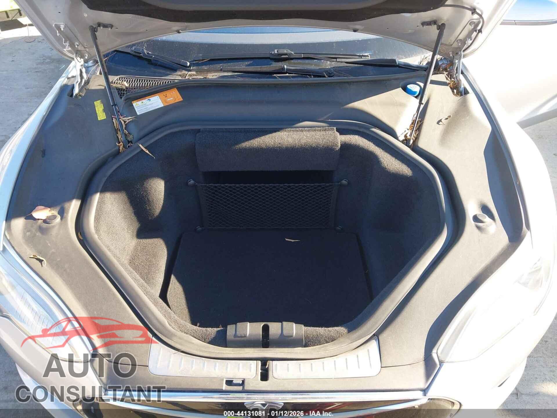 TESLA MODEL S 2012 - 5YJSA1DP2CFP02801