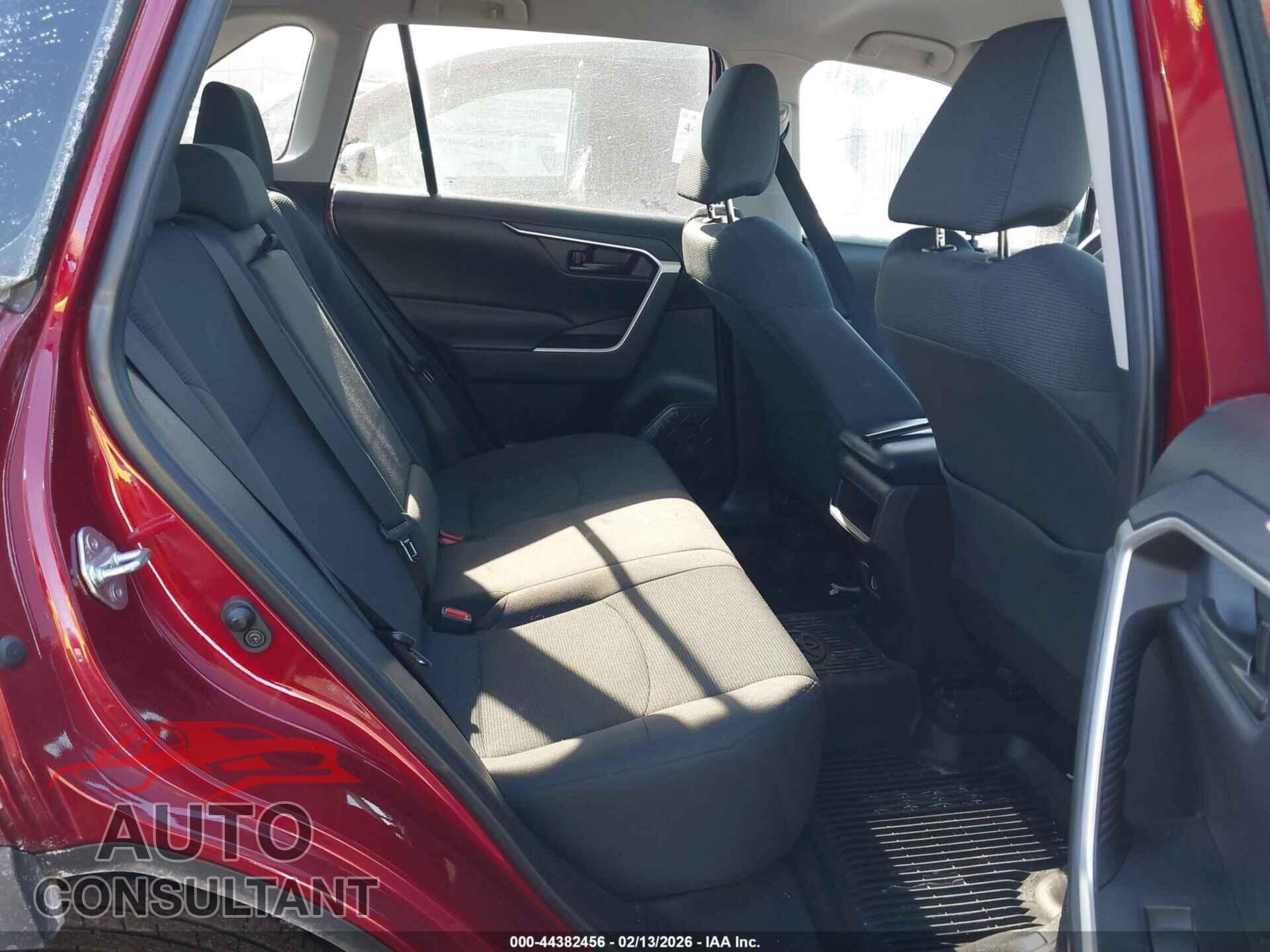 TOYOTA RAV4 2020 - 2T3F1RFV4LW105753
