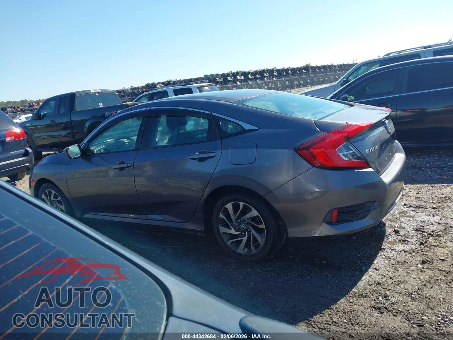HONDA CIVIC 2016 - 2HGFC2F70GH520613