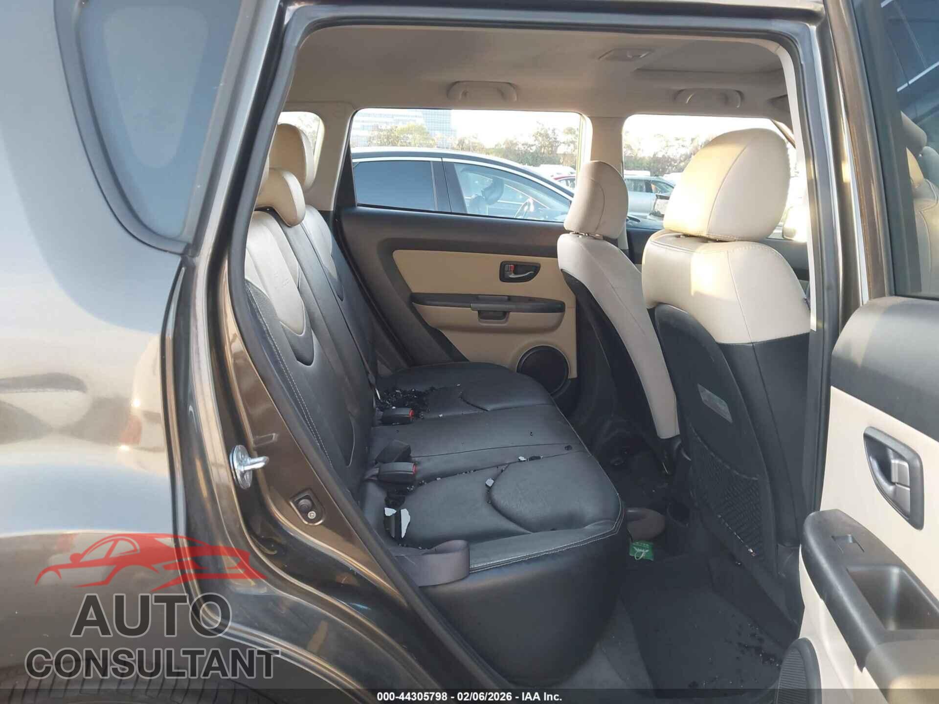 KIA SOUL 2011 - KNDJT2A23B7211050