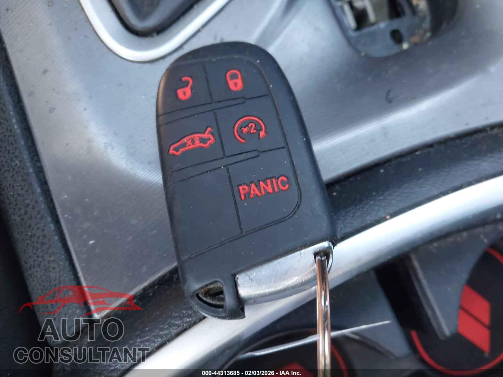 DODGE CHARGER 2020 - 2C3CDXHG8LH208448