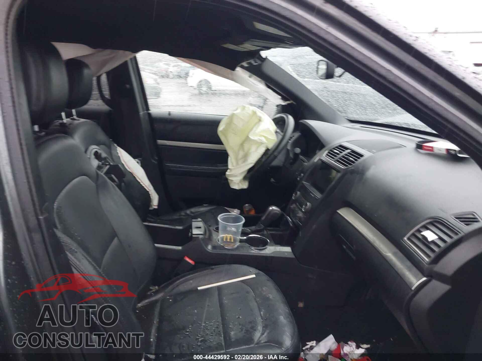 FORD EXPLORER 2018 - 1FM5K7D89JGB53795