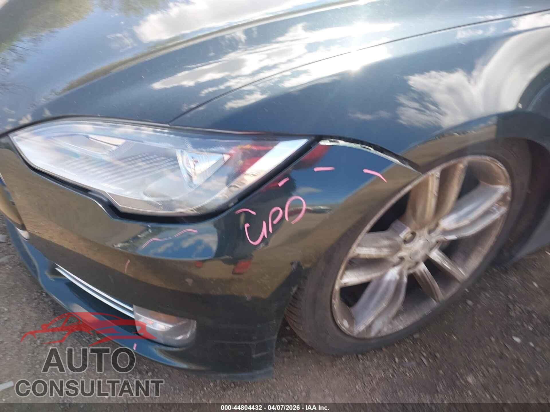 TESLA MODEL S 2013 - 5YJSA1DP4DFP05376