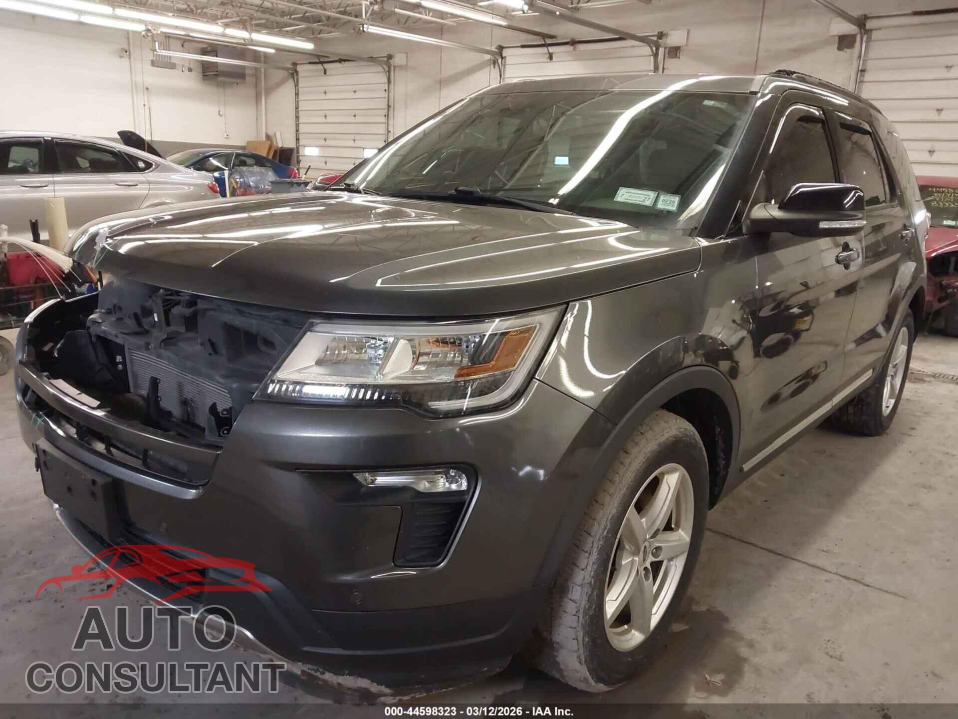 FORD EXPLORER 2018 - 1FM5K7D80JGB03948
