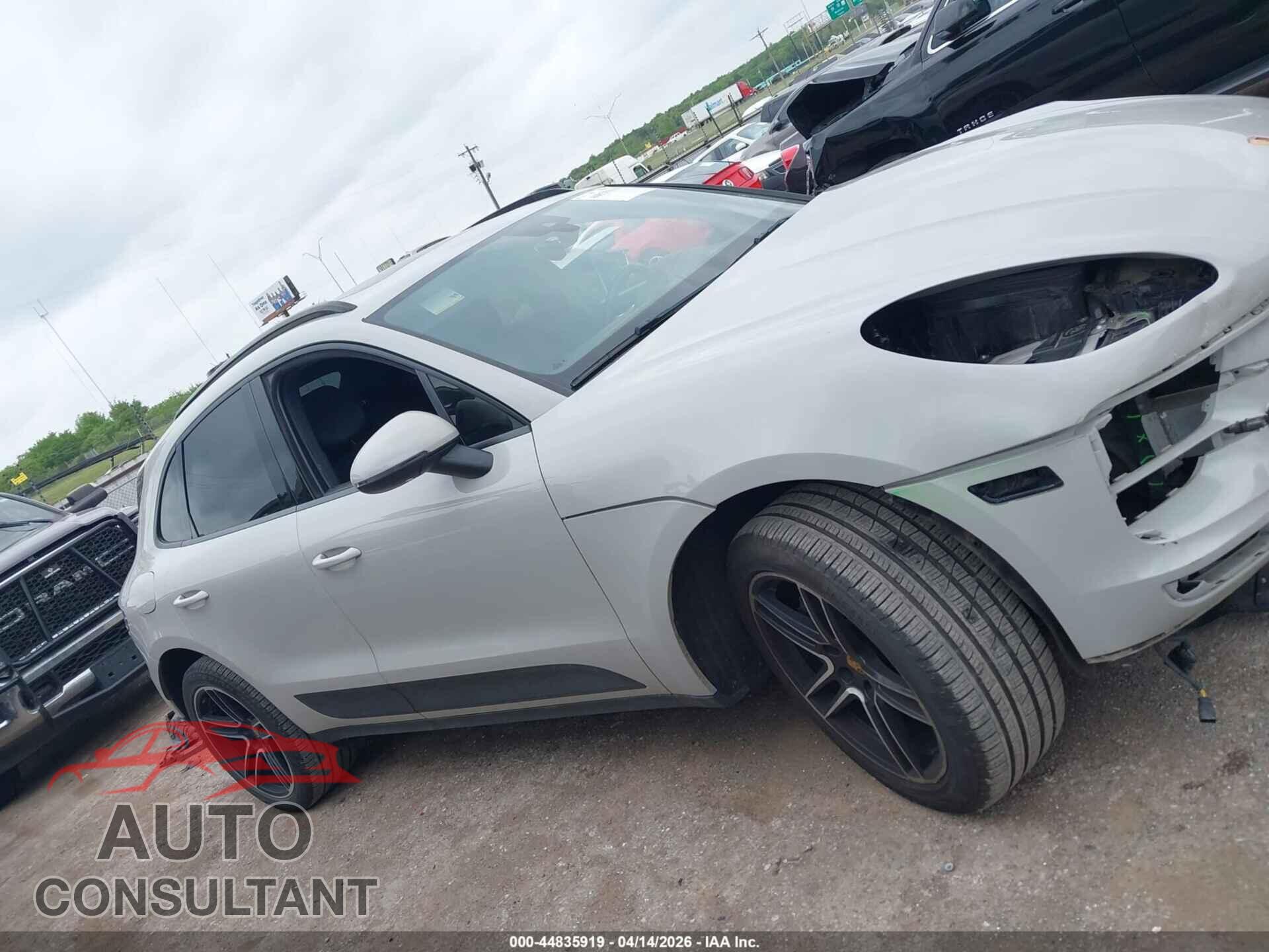 PORSCHE MACAN 2021 - WP1AA2A56MLB09721