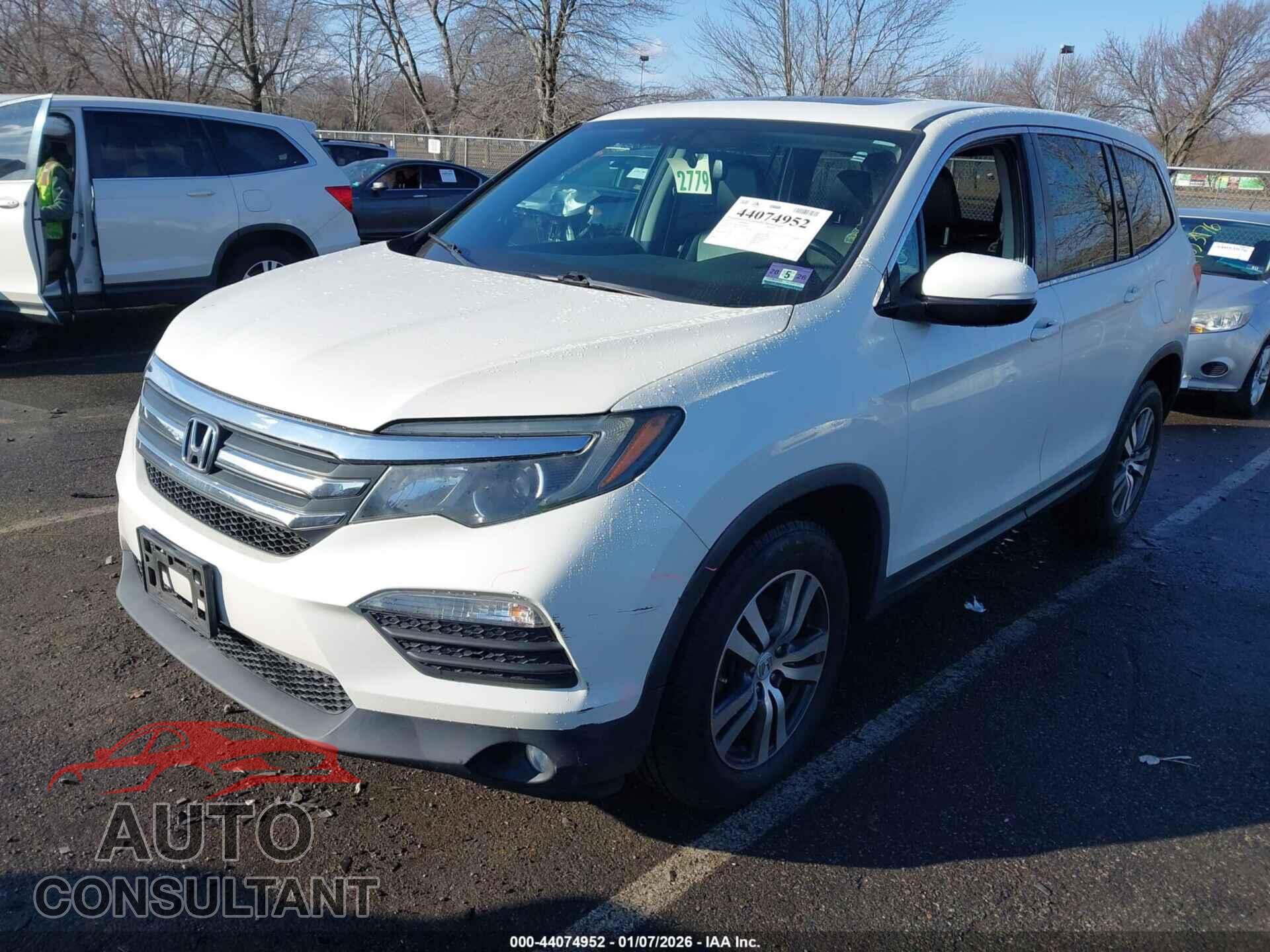 HONDA PILOT 2017 - 5FNYF6H51HB036846