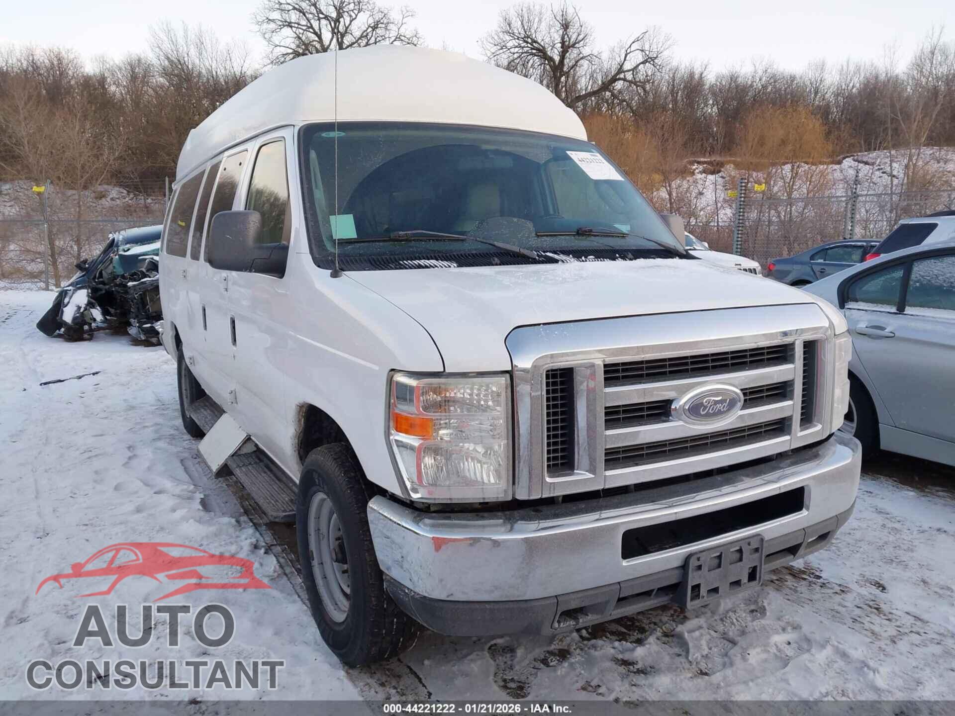FORD E-350 SUPER DUTY 2010 - 1FBSS3BL0ADA27080