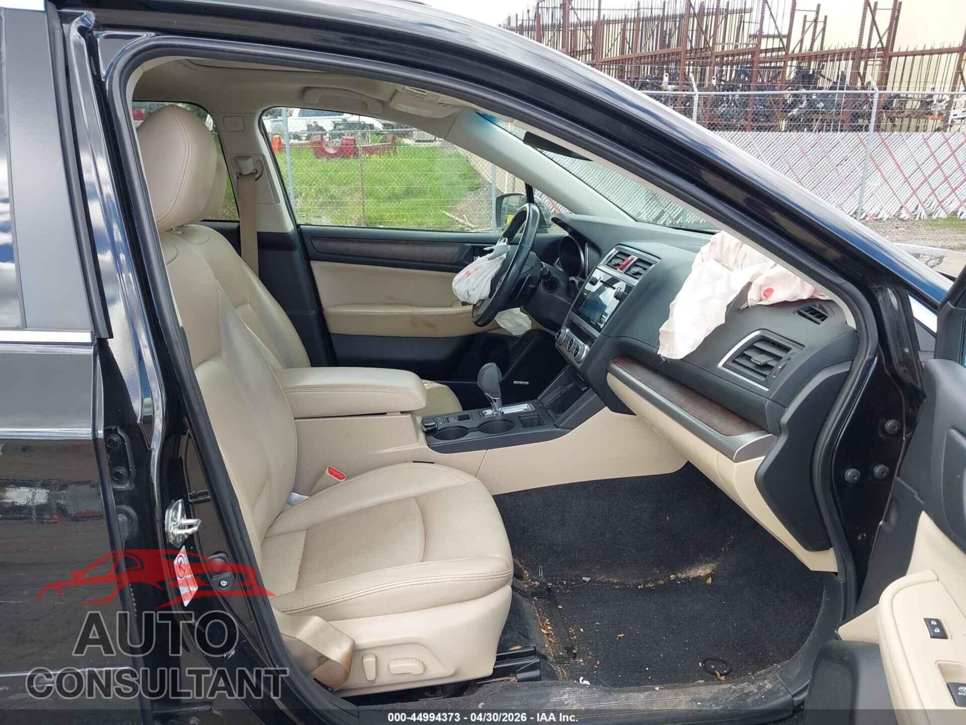 SUBARU OUTBACK 2015 - 4S4BSBLC8F3205217