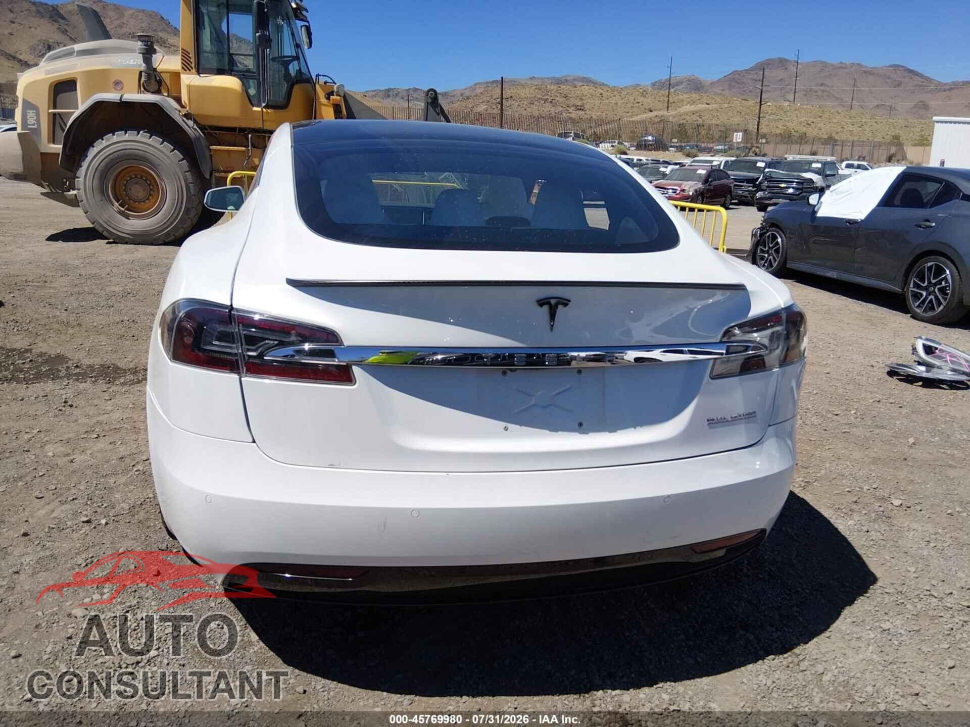 TESLA MODEL S 2020 - 5YJSA1E42LF400655