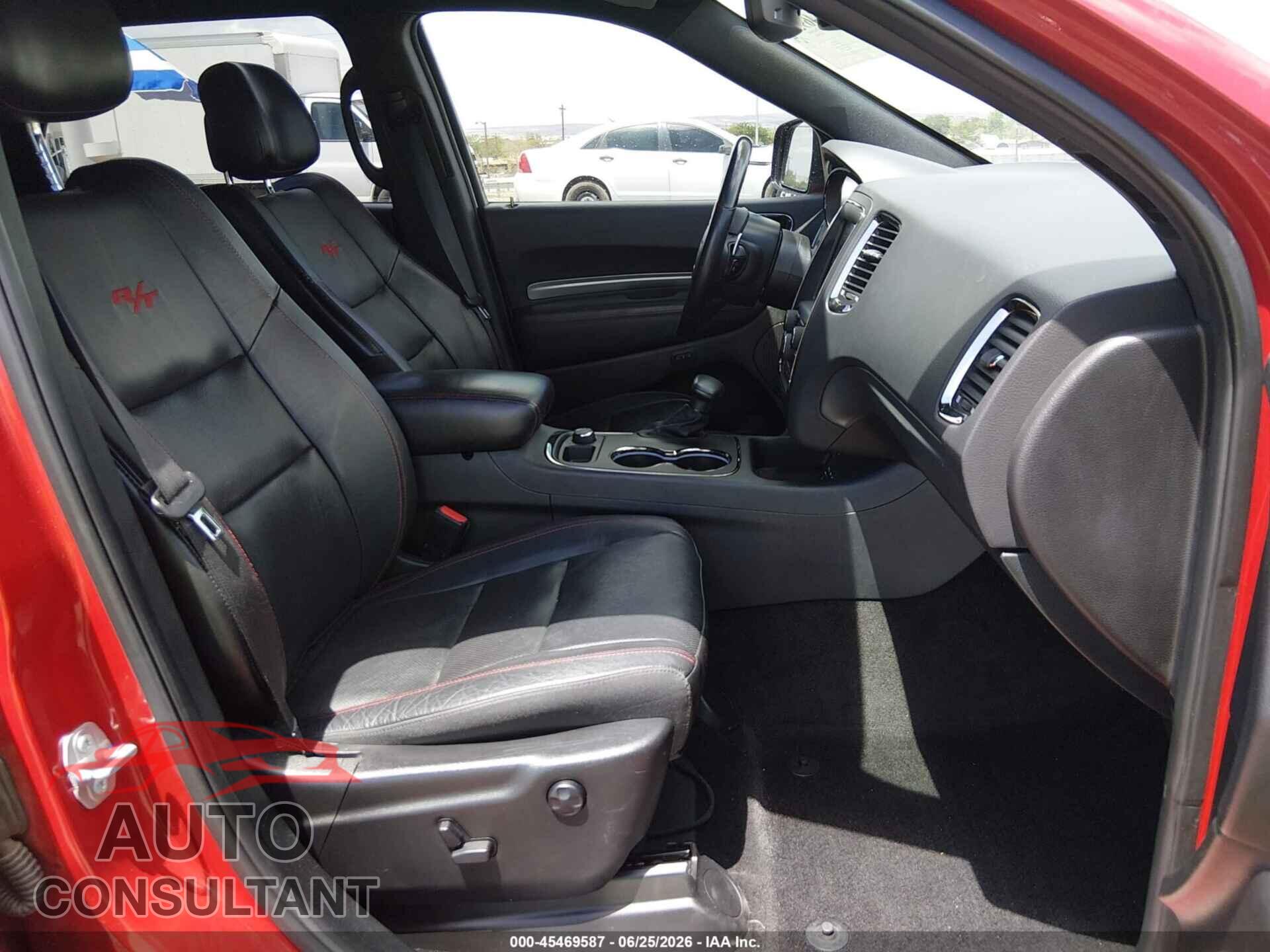 DODGE DURANGO 2018 - 1C4SDJCT7JC372363