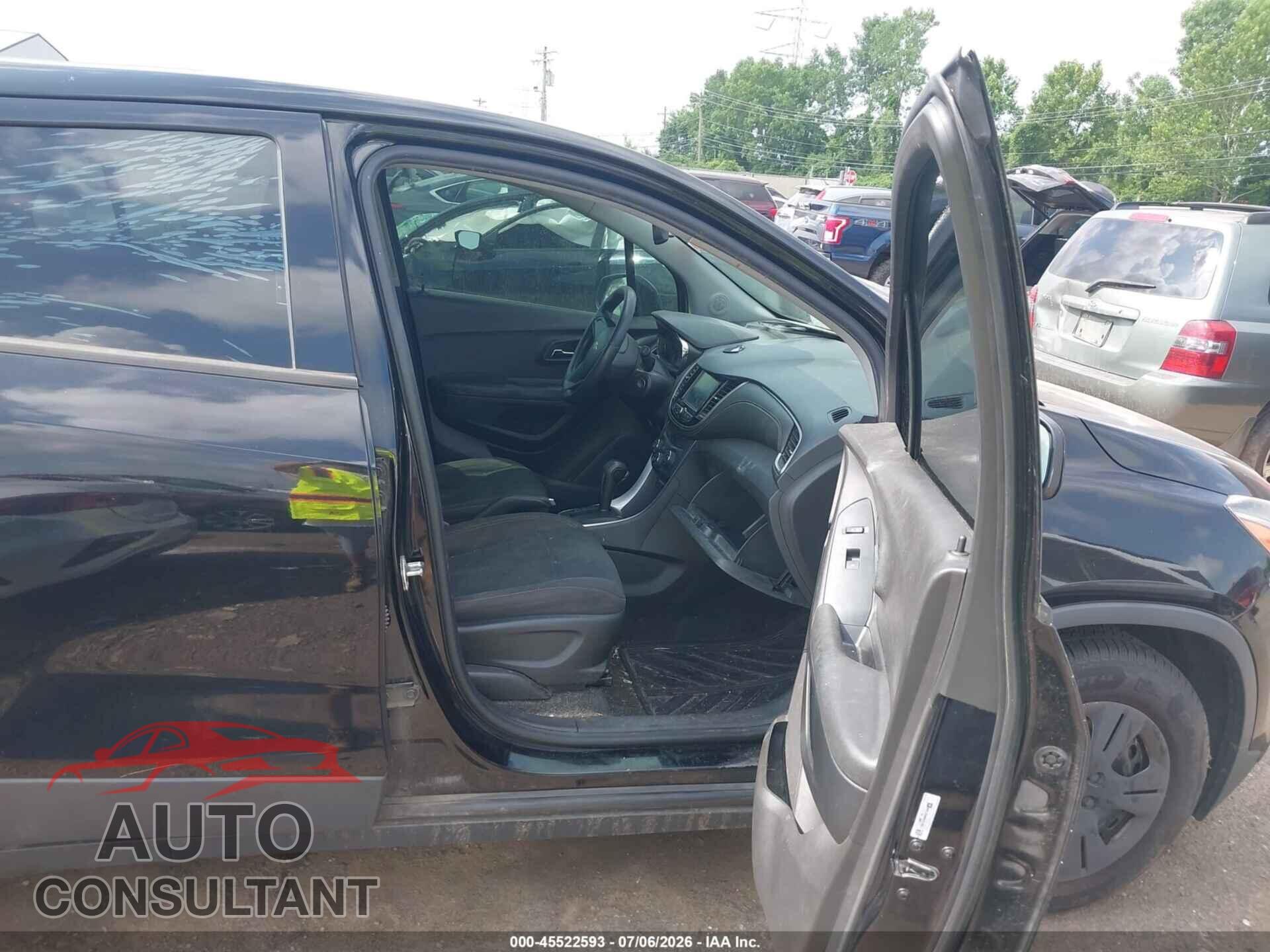 CHEVROLET TRAX 2017 - 3GNCJKSB3HL227452