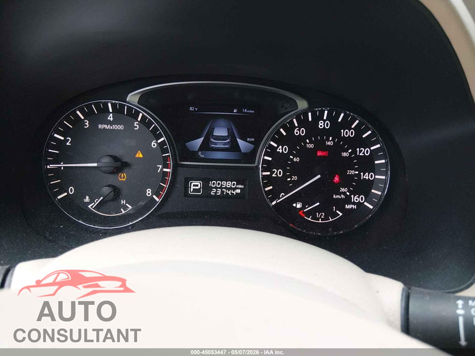 NISSAN PATHFINDER 2015 - 5N1AR2MN4FC670648