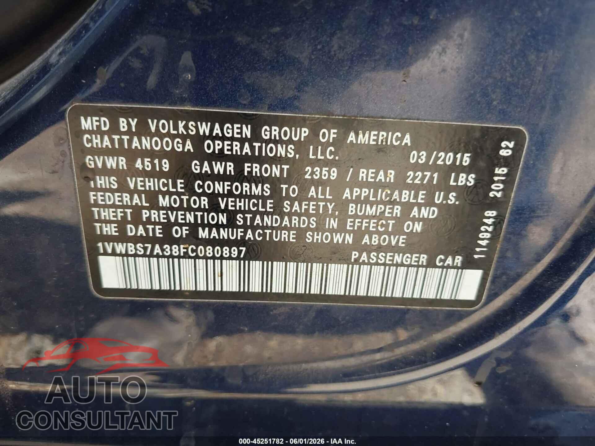 VOLKSWAGEN PASSAT 2015 - 1VWBS7A38FC080897