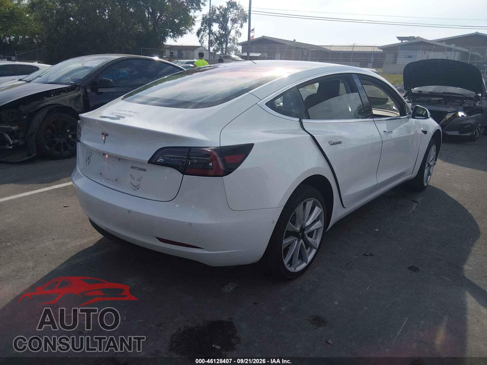 TESLA MODEL 3 2018 - 5YJ3E1EA3JF024981
