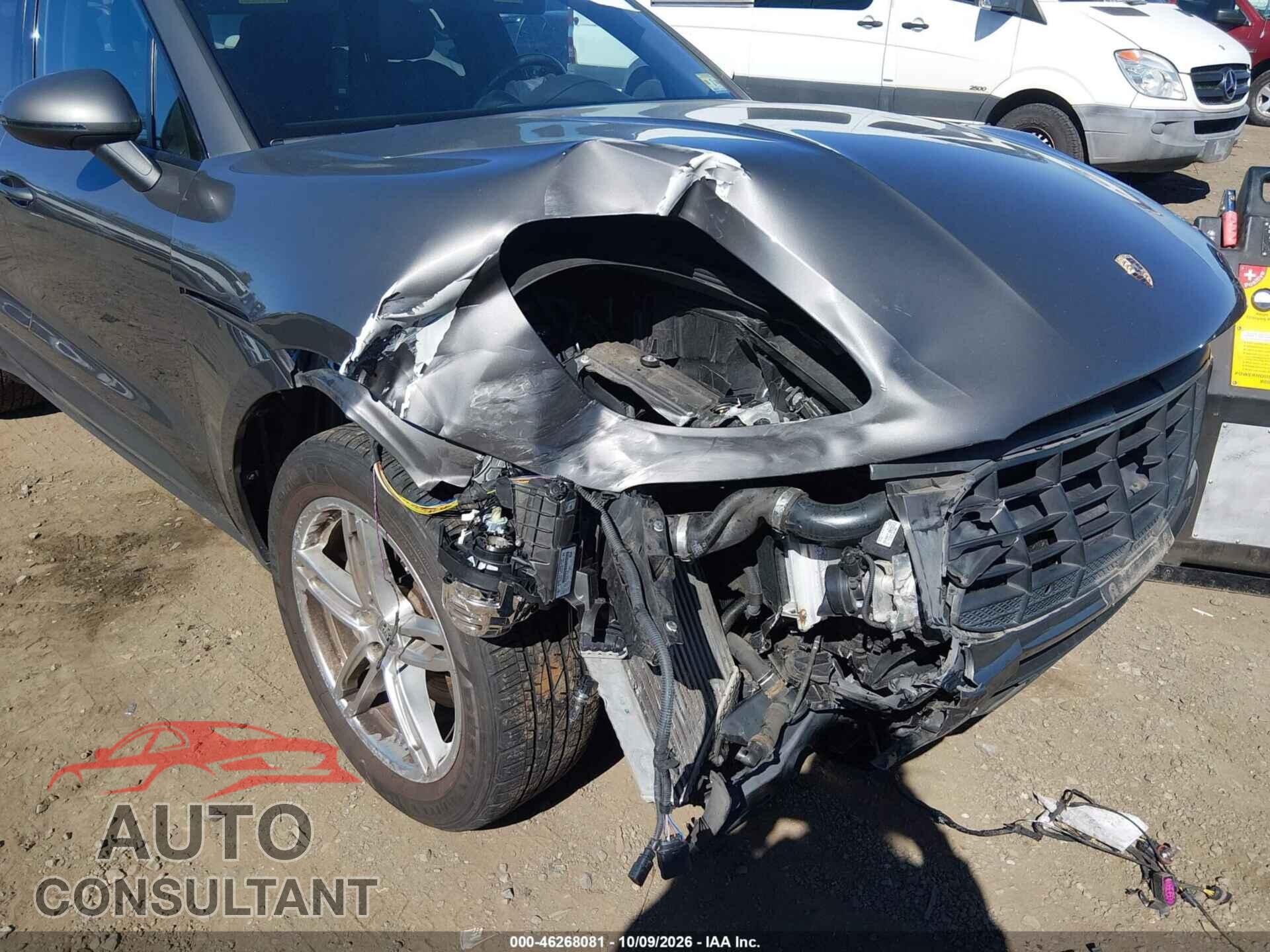 PORSCHE MACAN 2015 - WP1AB2A59FLB69797