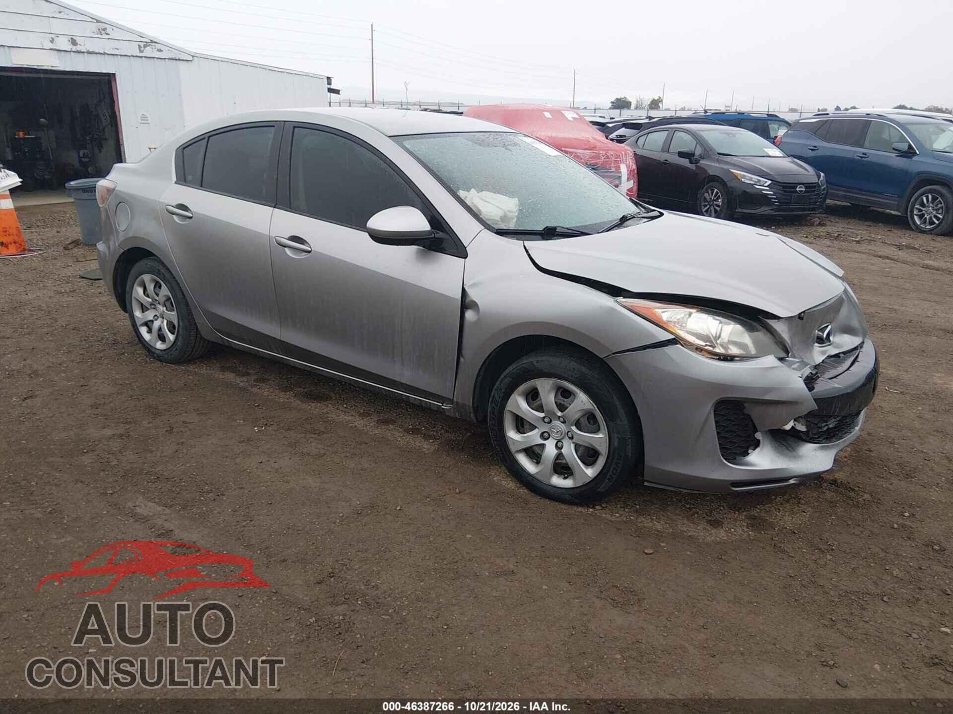 MAZDA MAZDA3 2012 - JM1BL1UF7C1524975