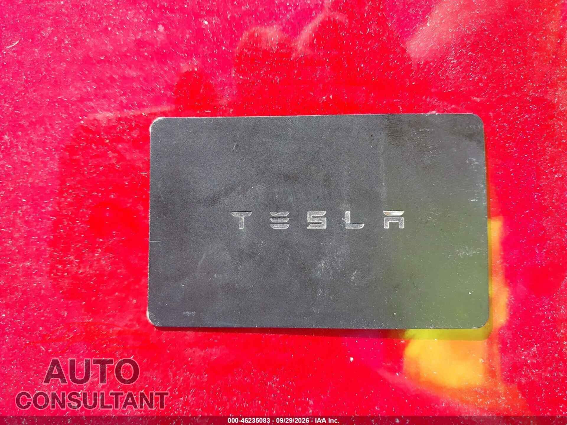 TESLA MODEL 3 2018 - 5YJ3E1EA3JF005394