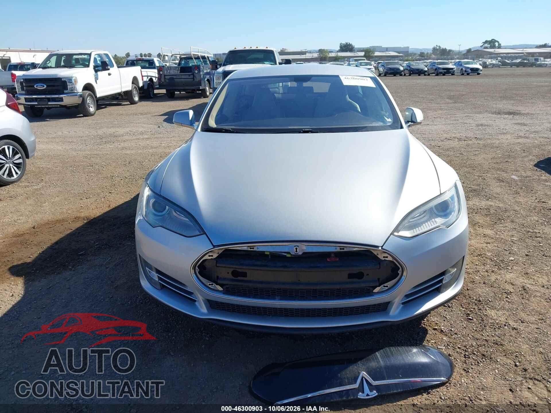 TESLA MODEL S 2013 - 5YJSA1CN0DFP19792