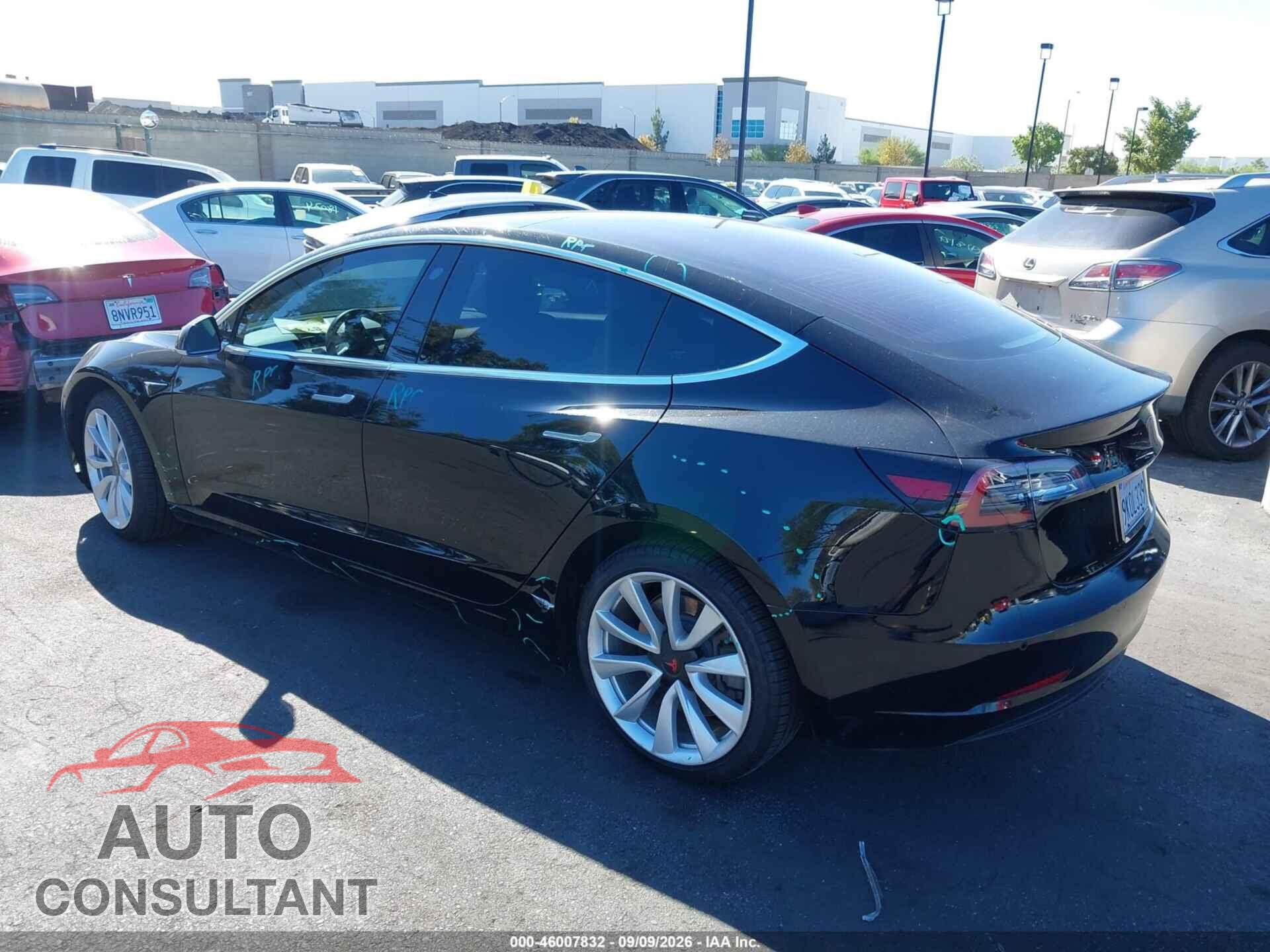 TESLA MODEL 3 2018 - 5YJ3E1EA1JF046851