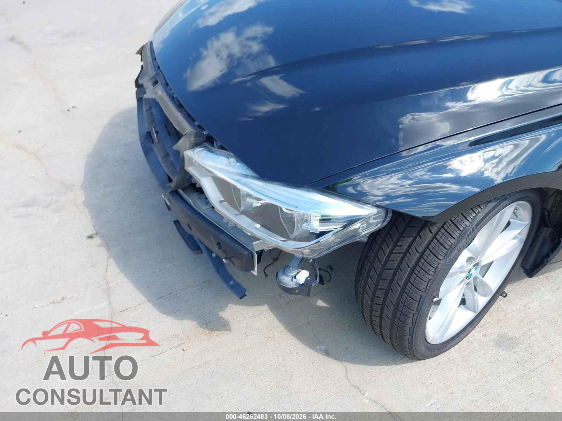 BMW 320I 2018 - WBA8E1G52JNU88977