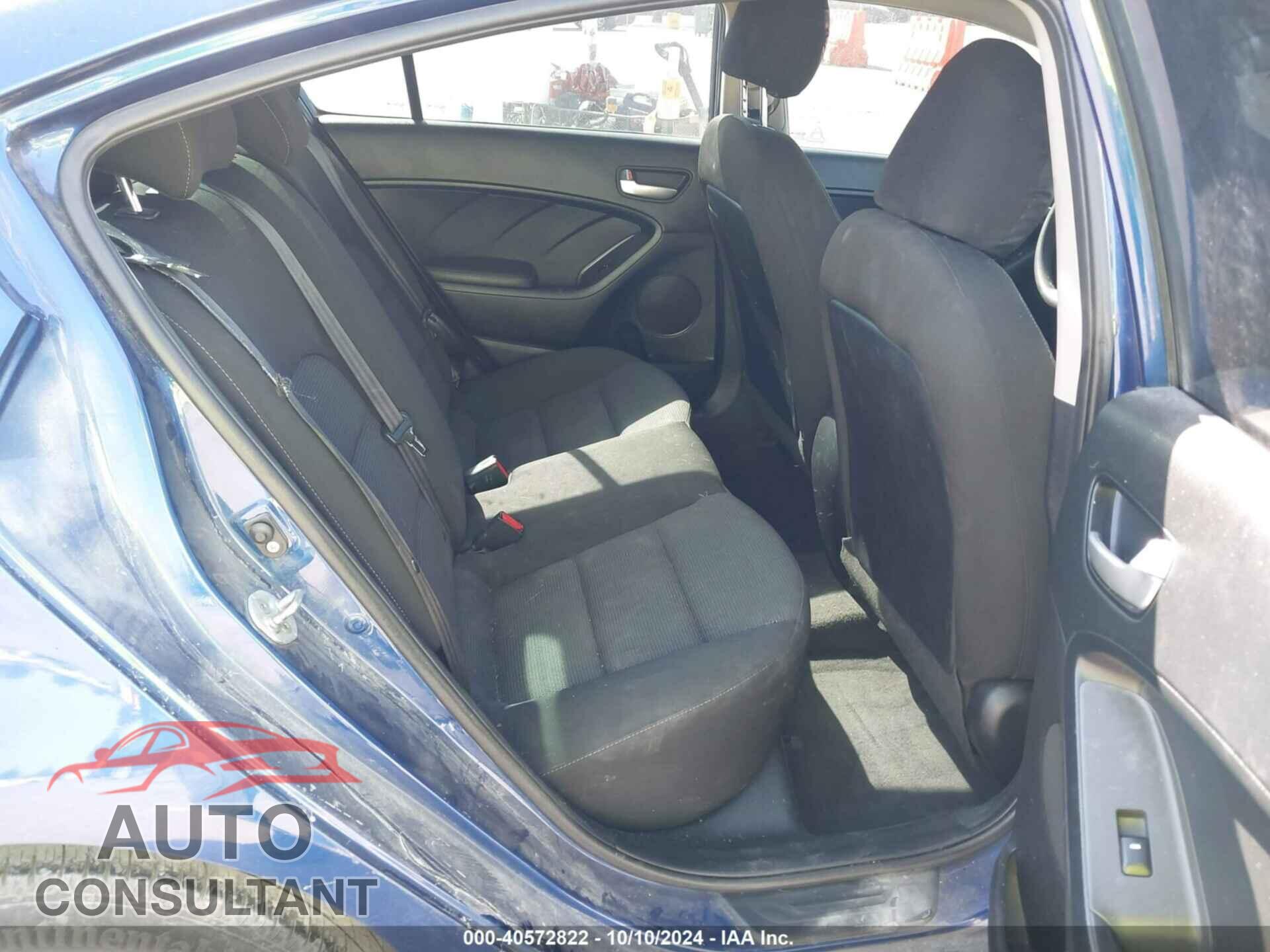 KIA FORTE 2017 - 3KPFK4A74HE086830