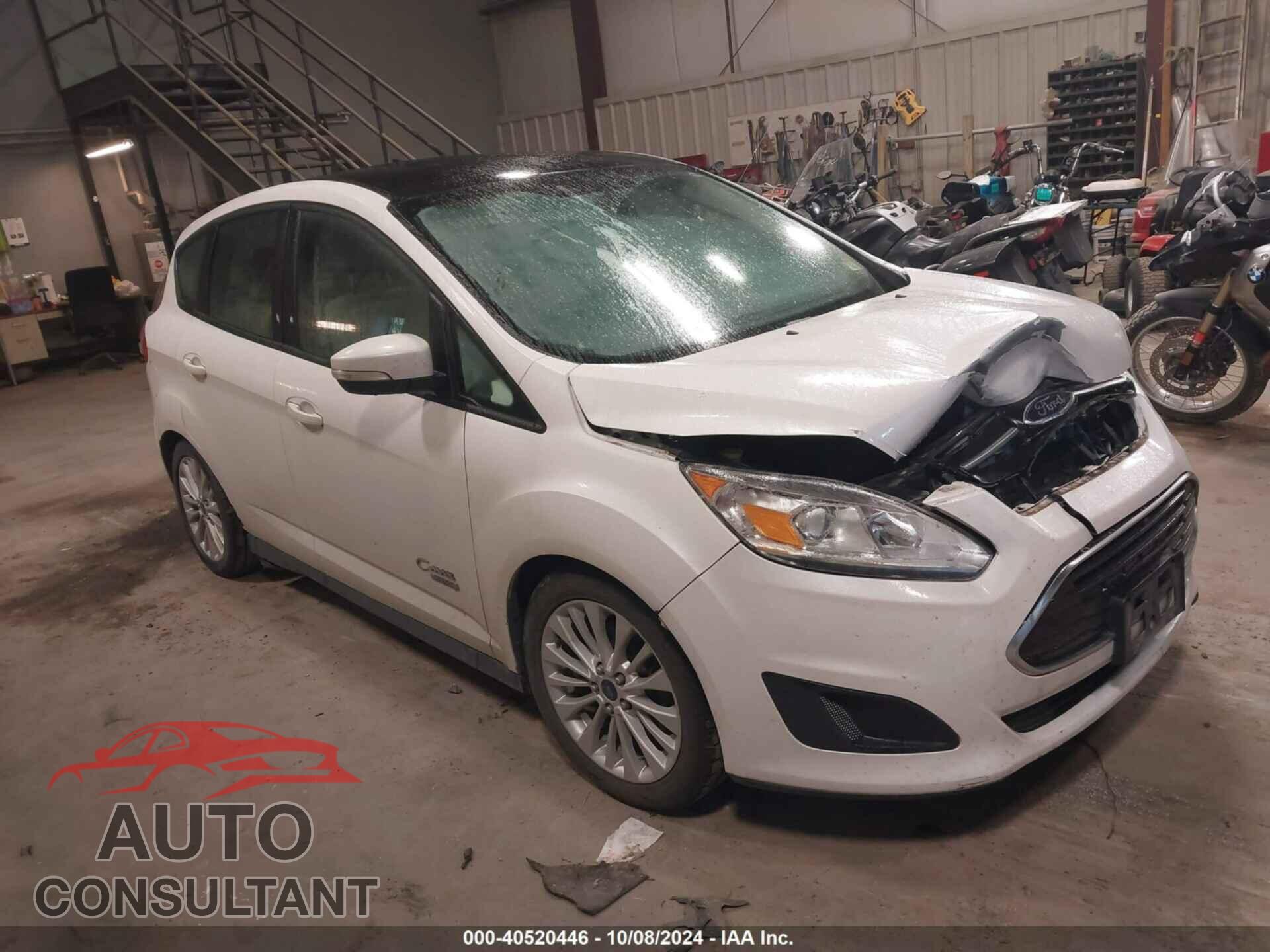 FORD C-MAX 2017 - 1FADP5EU0HL117597