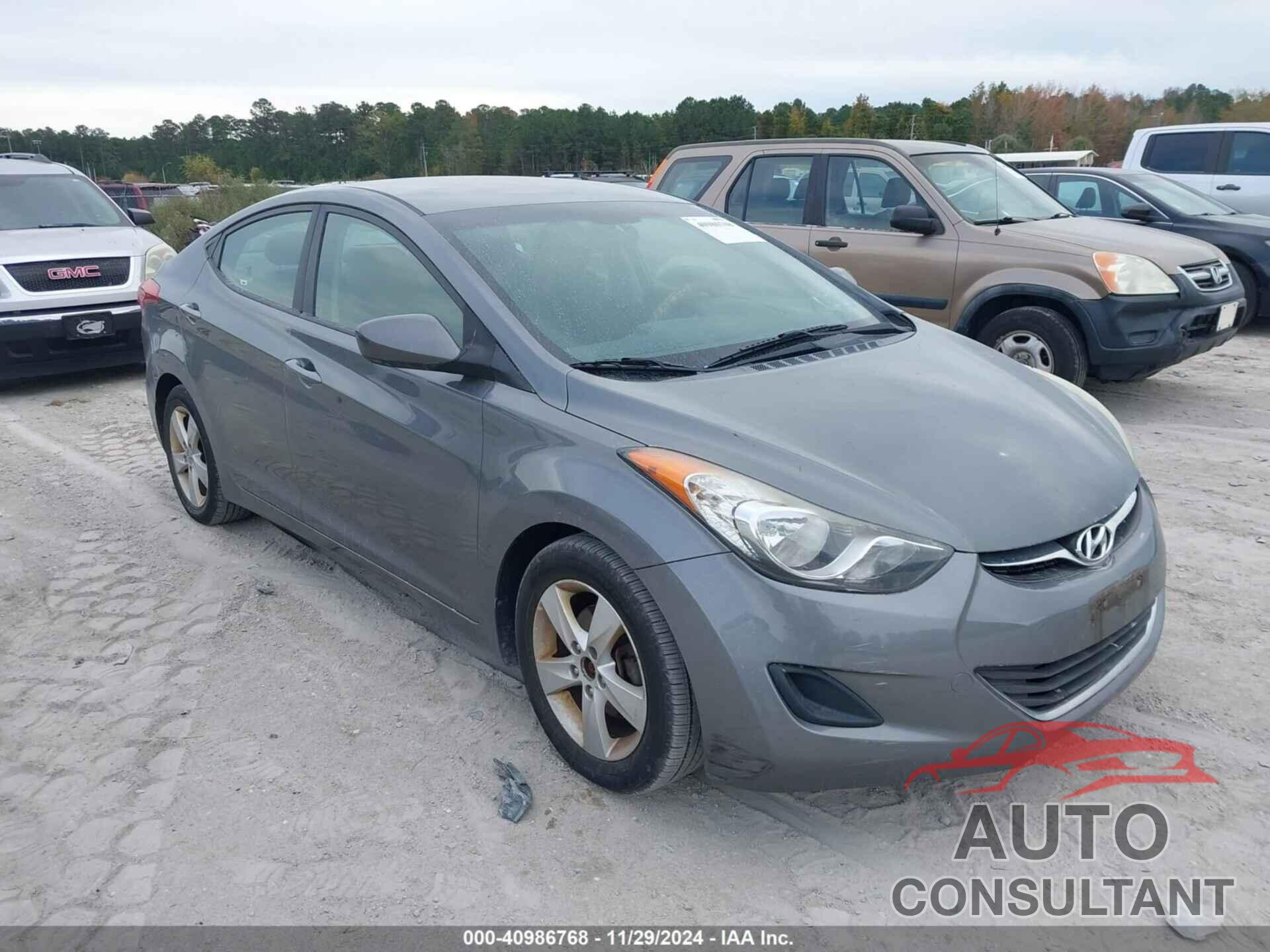 HYUNDAI ELANTRA 2013 - 5NPDH4AE5DH367772