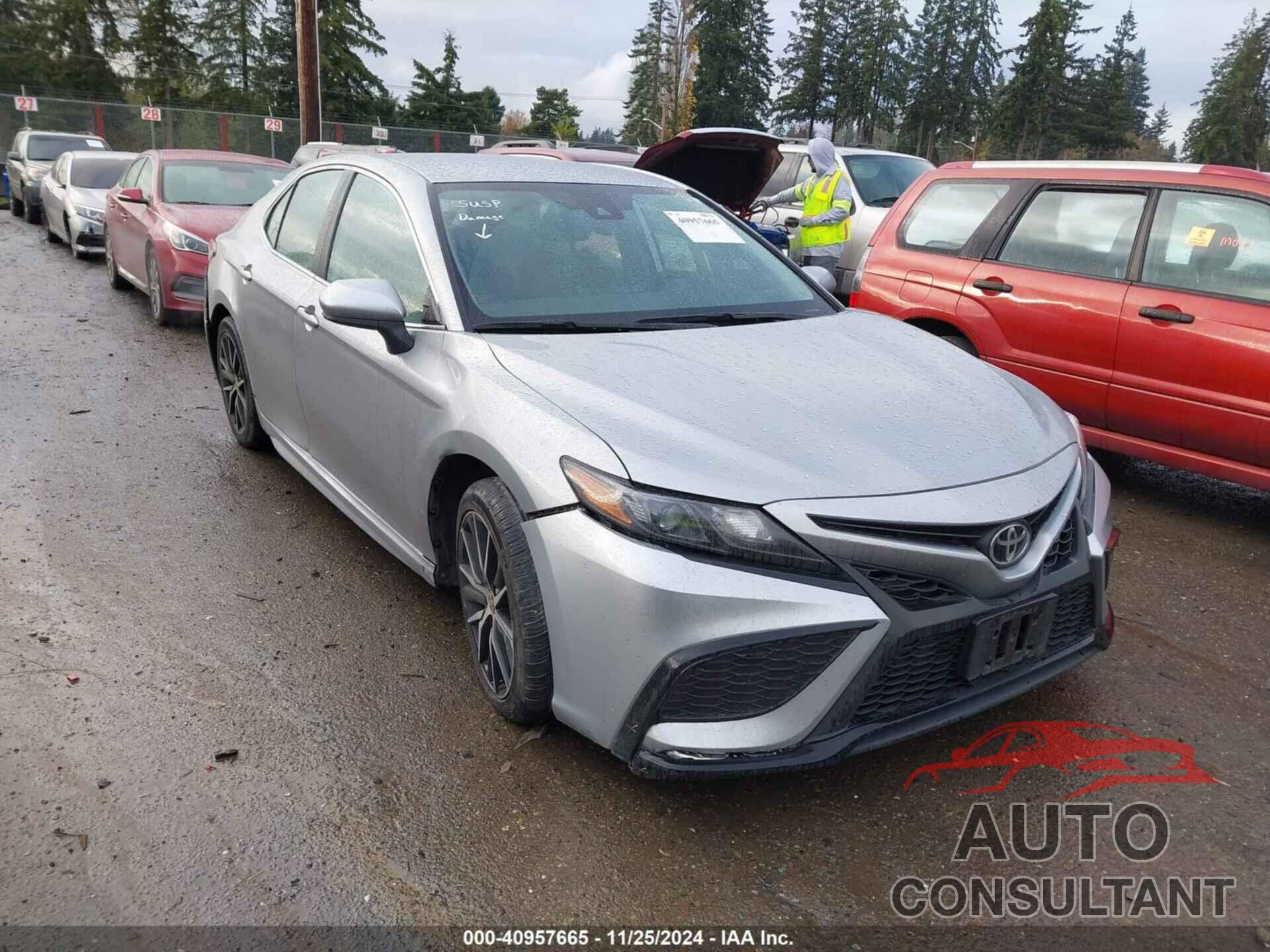 TOYOTA CAMRY 2021 - 4T1G11AK0MU605339