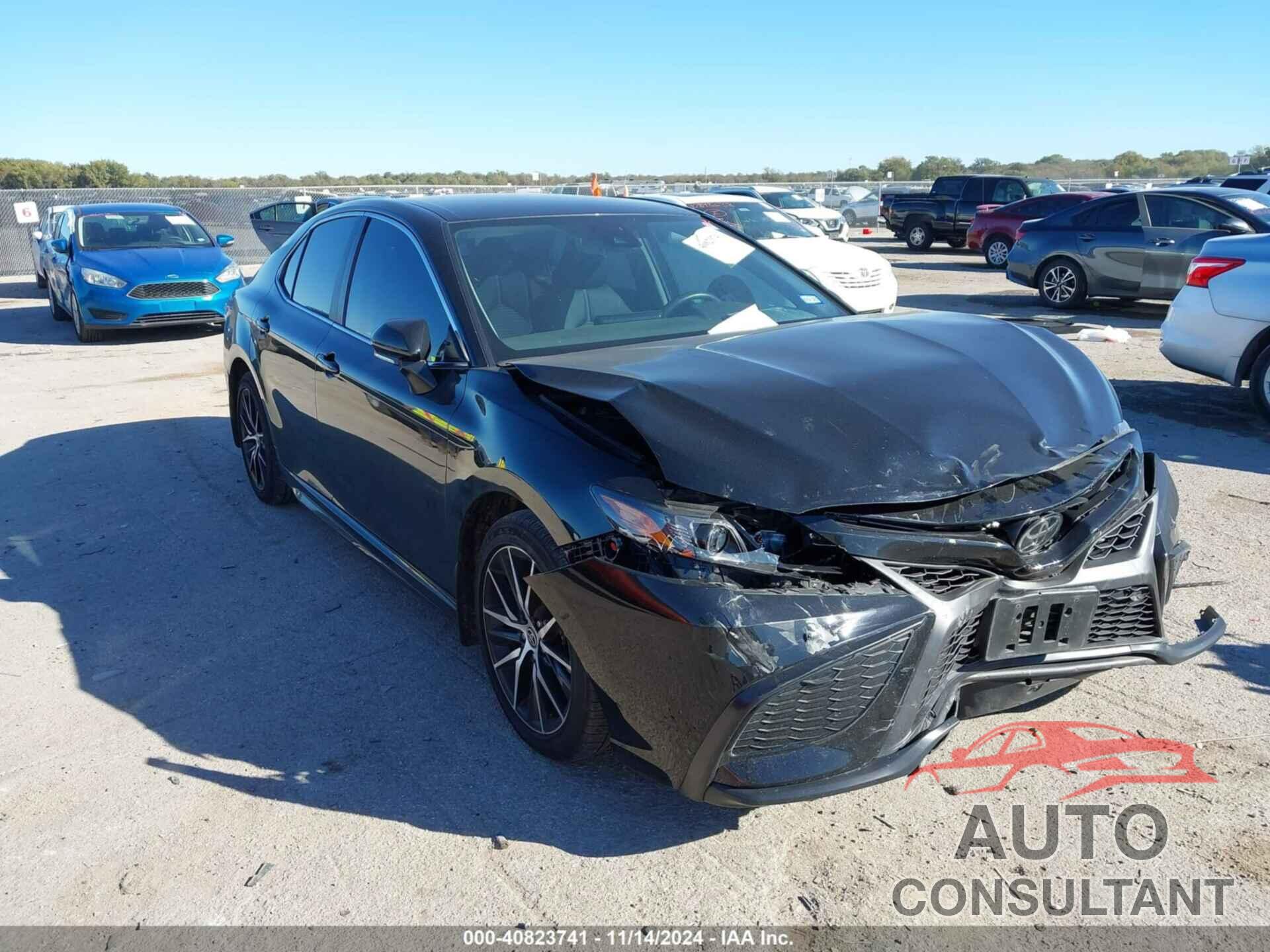 TOYOTA CAMRY 2023 - 4T1G11AK7PU796603