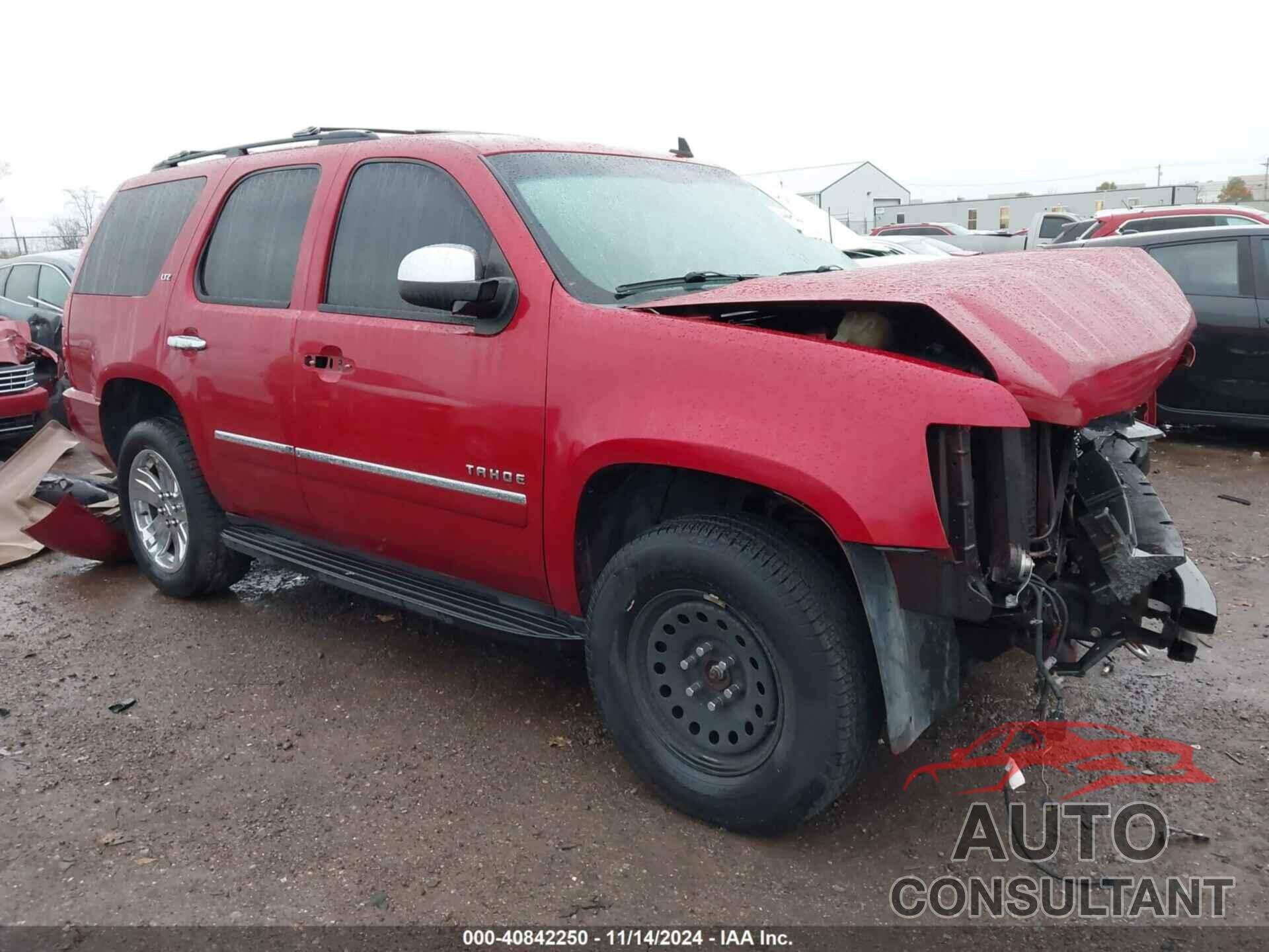 CHEVROLET TAHOE 2013 - 1GNSKCE03DR136791