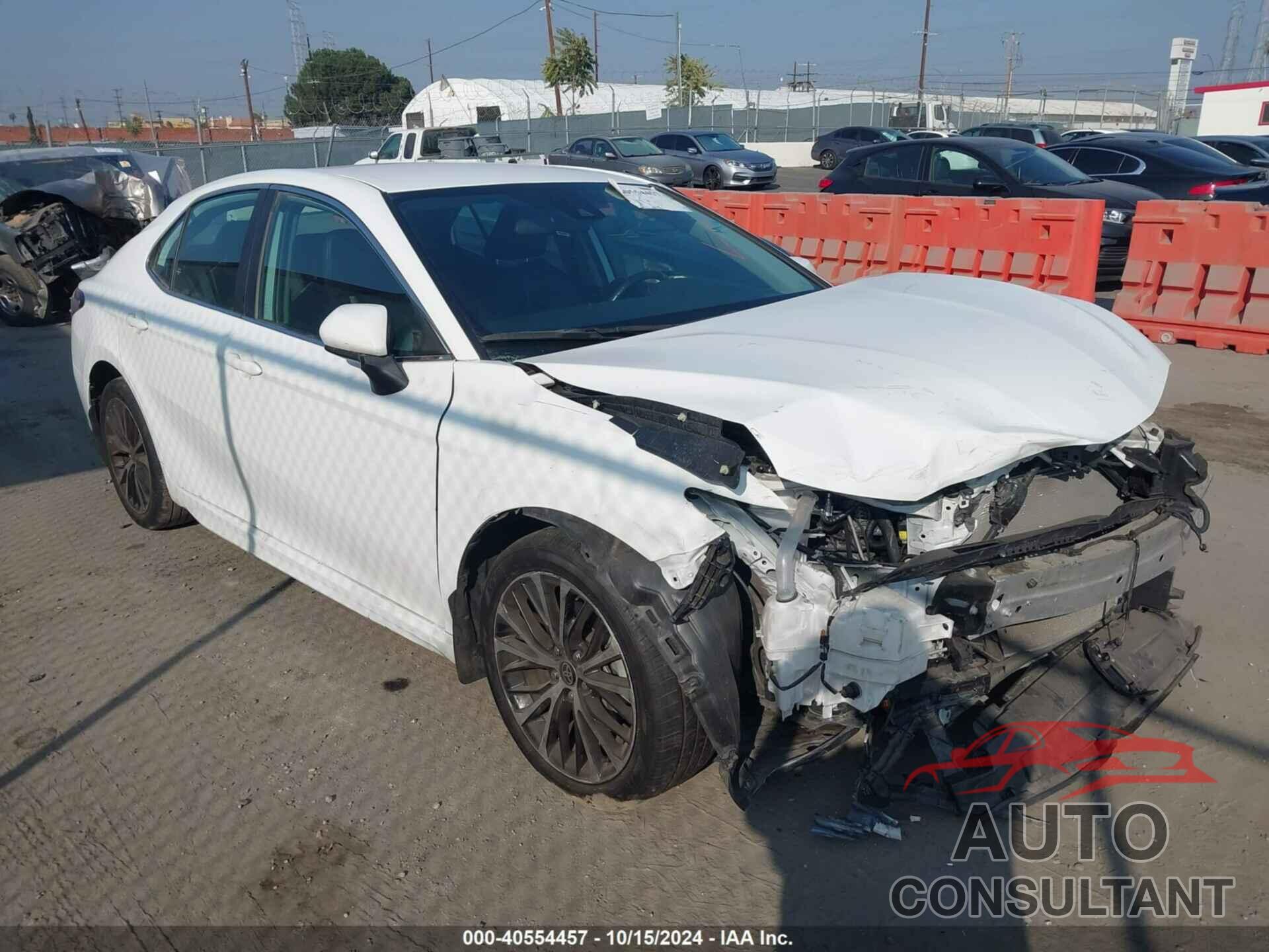TOYOTA CAMRY 2020 - 4T1G11AK4LU976356