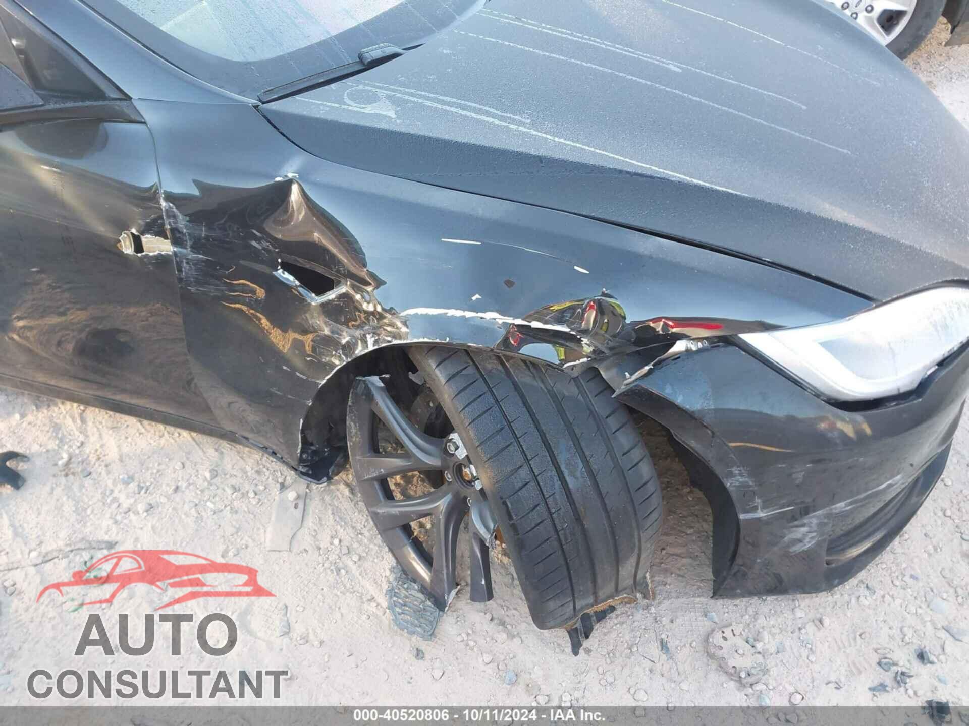 TESLA MODEL S 2021 - 5YJSA1E62MF451785